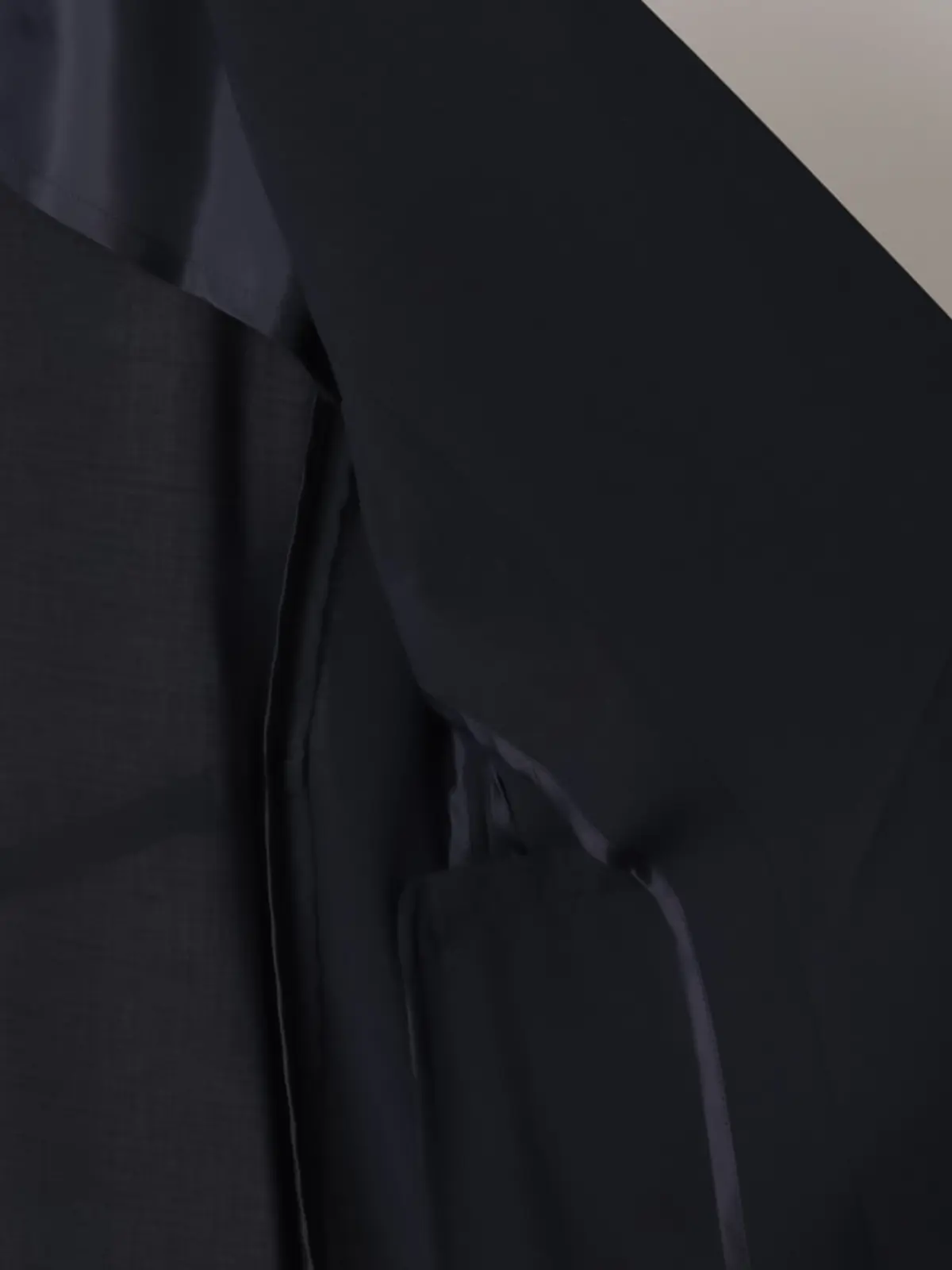 【2／23　23:59までWEB先行販売中】CIS.／ベルテッドテーラードジャケット／無地 ネイビー 36(7号）