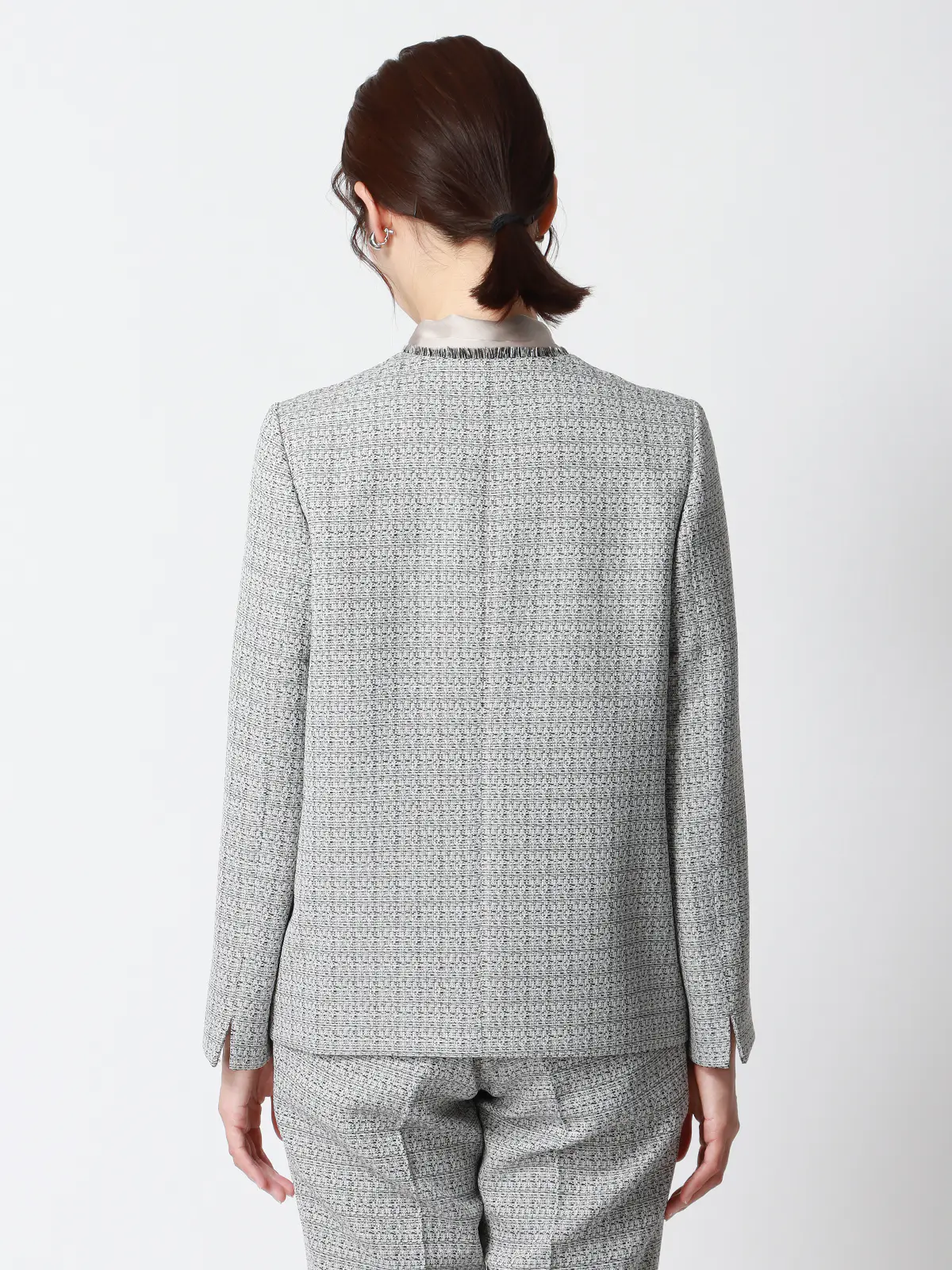 フリンジジャケット／ノーカラー／ハンドウォッシュ／ツイード／織柄 ホワイト 36(7号）