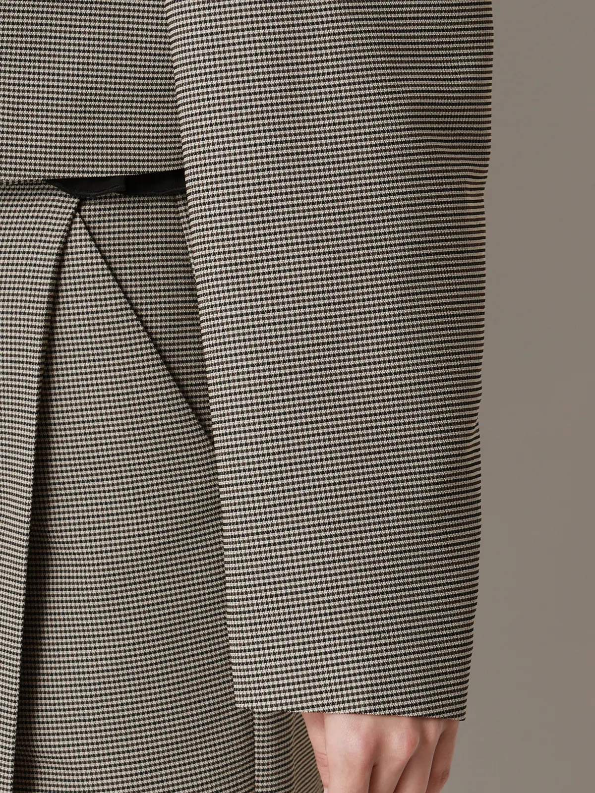 【2／23　23:59までWEB先行販売中】CIS.／ショートジャケット／ハウンドトゥース ベージュ 36(7号）