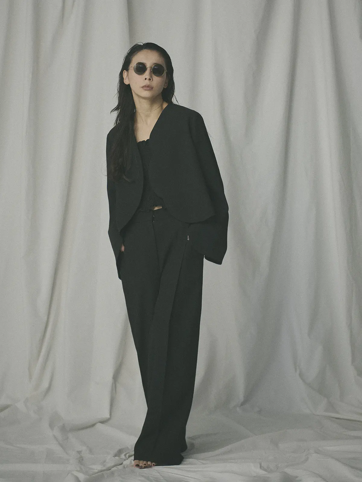 【2／23　23:59までWEB先行販売中】CIS.／カーブショートジャケット／無地 ブラック 36(7号）