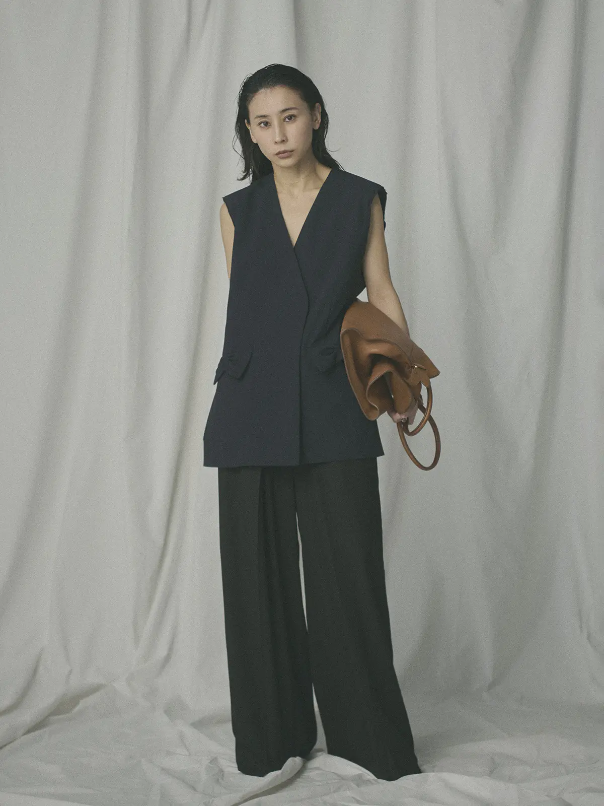 【2／23　23:59までWEB先行販売中】CIS.／リボンポケットジレ／無地 ネイビー 36(7号）