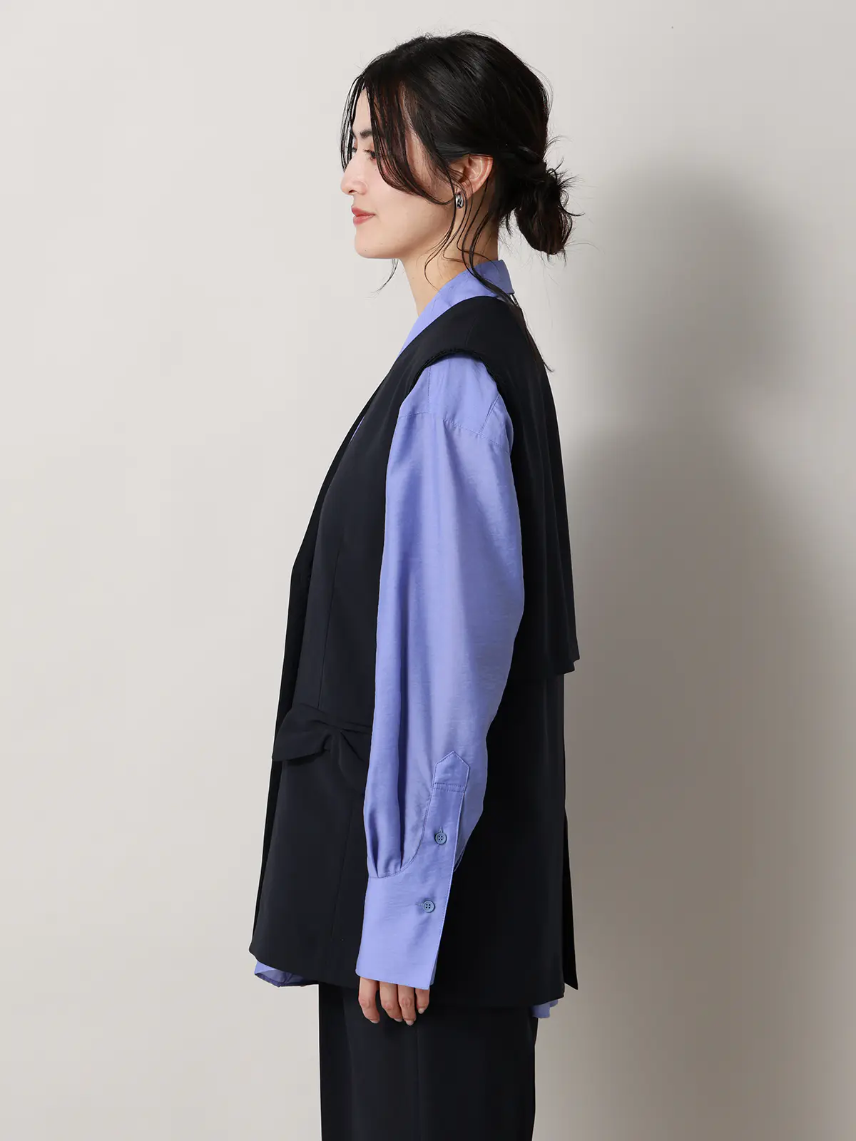 【2／23　23:59までWEB先行販売中】CIS.／リボンポケットジレ／無地 ネイビー 36(7号）