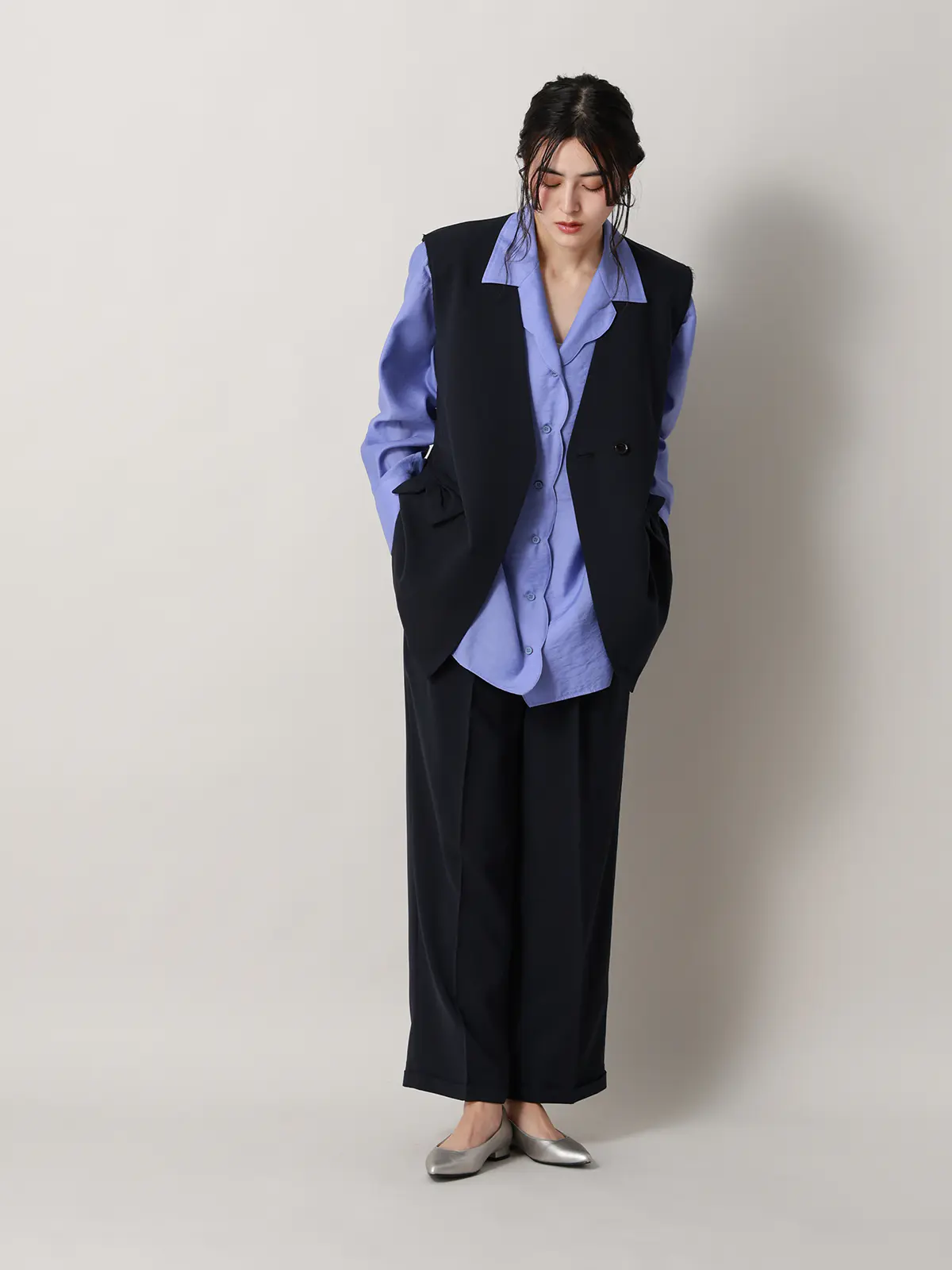 【2／23　23:59までWEB先行販売中】CIS.／リボンポケットジレ／無地 ネイビー 36(7号）