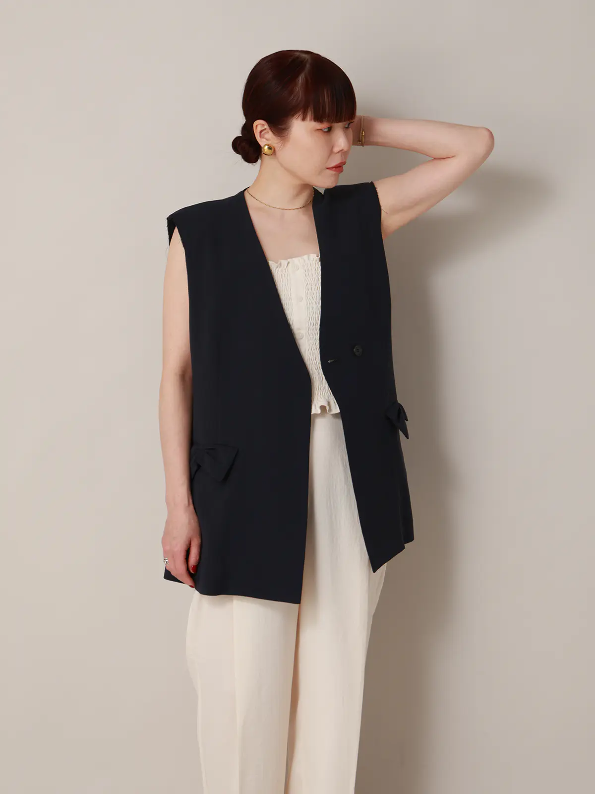 【2／23　23:59までWEB先行販売中】CIS.／リボンポケットジレ／無地 ネイビー 36(7号）