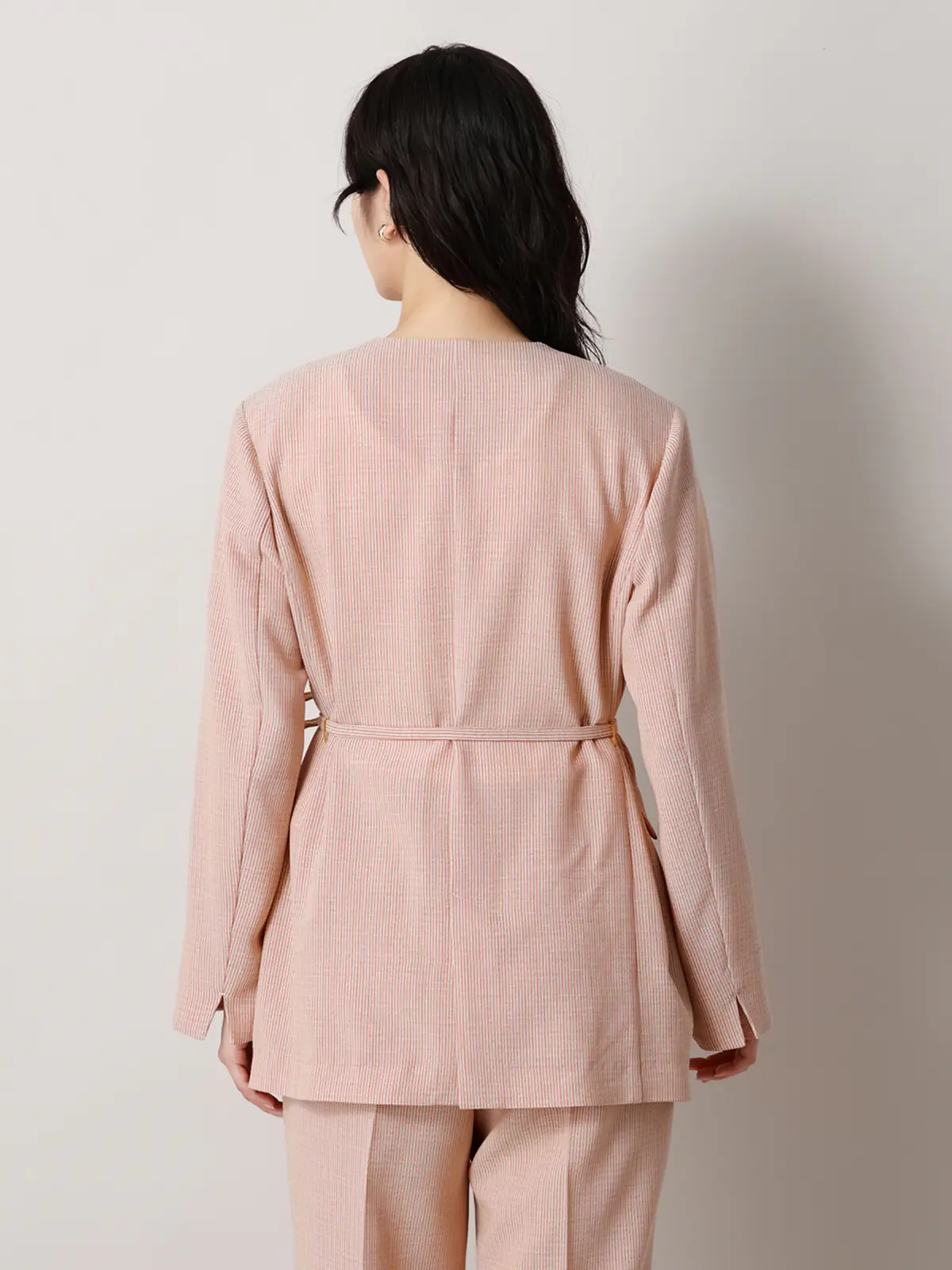 【2／23　23:59までWEB先行販売中】CIS.／ノーカラージャケット&スカーフ／ストライプ オレンジ 36(7号）