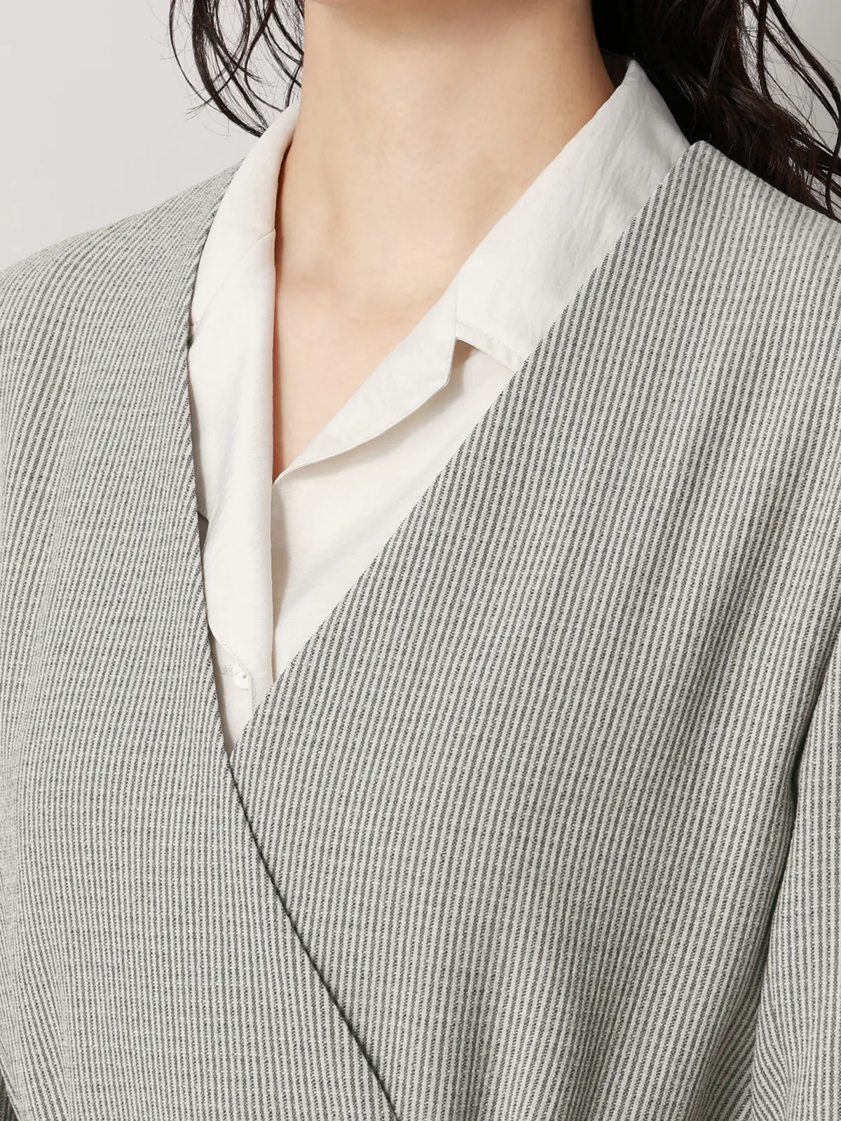 【2／23　23:59までWEB先行販売中】CIS.／ノーカラージャケット&スカーフ／ストライプ ブラック 36(7号）