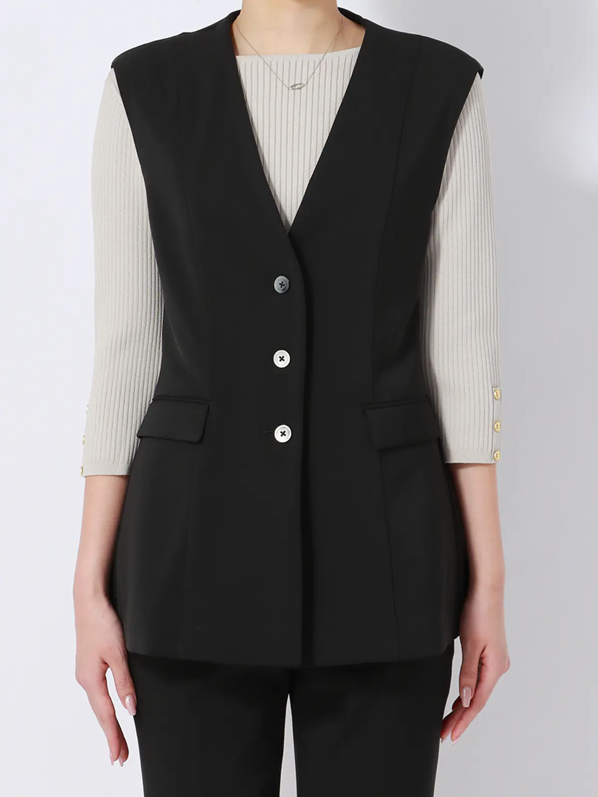 カセット服／ノーカラージレ／ウォッシャブル／抗菌／防臭／NOIEギャバ／ストレッチ／バックフレア ブラック系 38(9号）
