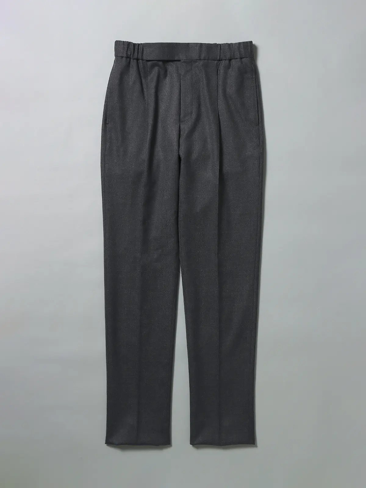 【9／12～WEB先行販売スタート！】GOOVI／タックテーパードパンツ／ストレッチ グレー系 1