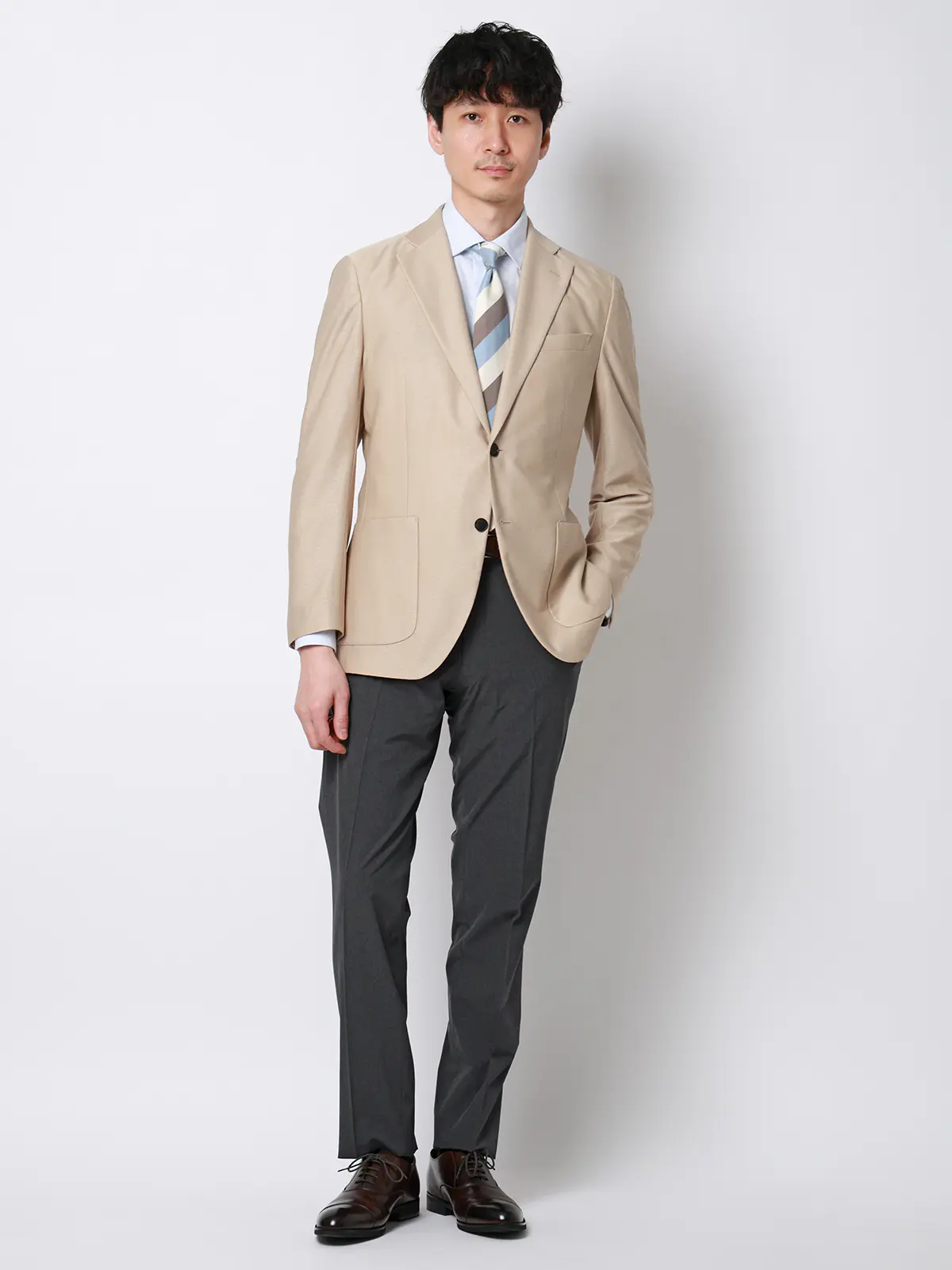 "超"伸びる涼しい最高パンツ／テーパードパンツ／ウォッシャブル／ストレッチ／無地／RS07 グレー 3S