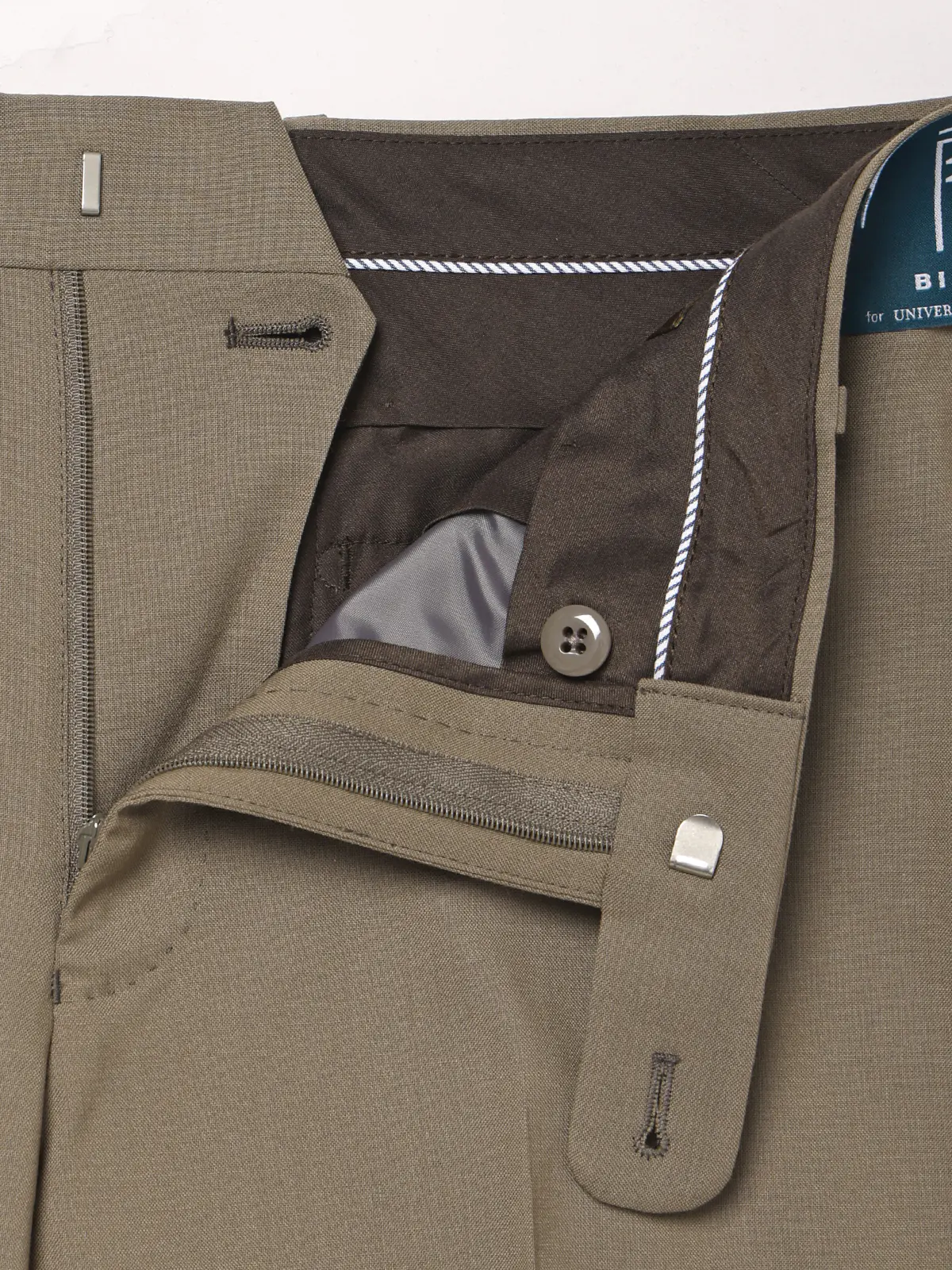 テーパードパンツ／尾州／SUPER100’sウールトロピカル／無地／IN05 ベージュ SS