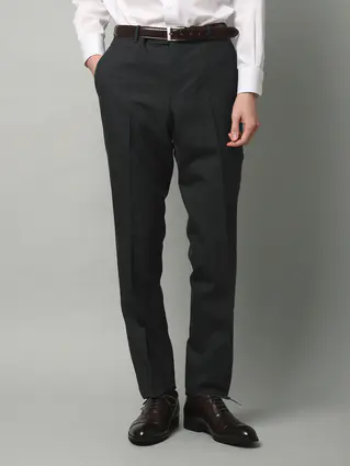 春夏／尾州／テーパードパンツ