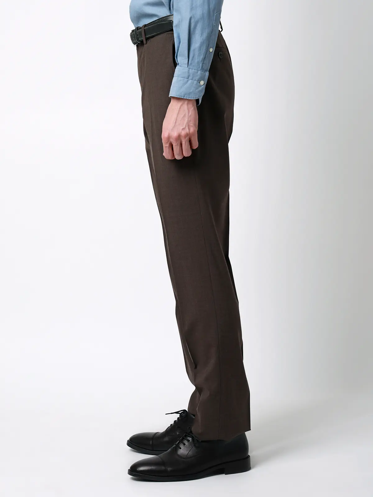 テーパードパンツ／ウォッシャブル／ストレッチ／接触冷感／RENU／無地／IN05 ブラウン SS