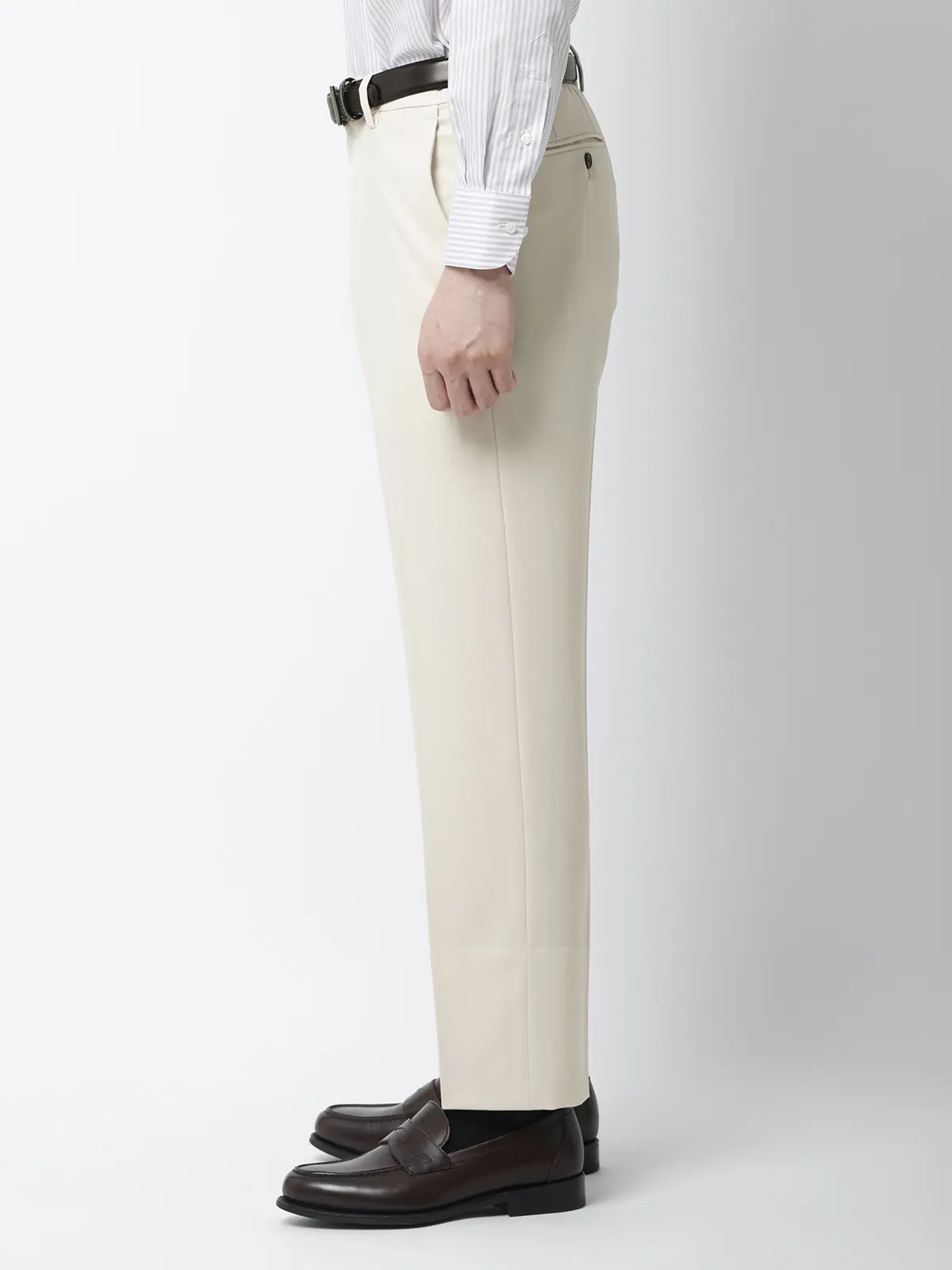 最高パンツ/テーパードパンツ/ウォッシャブル/NON IRON/無地/RS07/裾上げ済み オフホワイト 3S