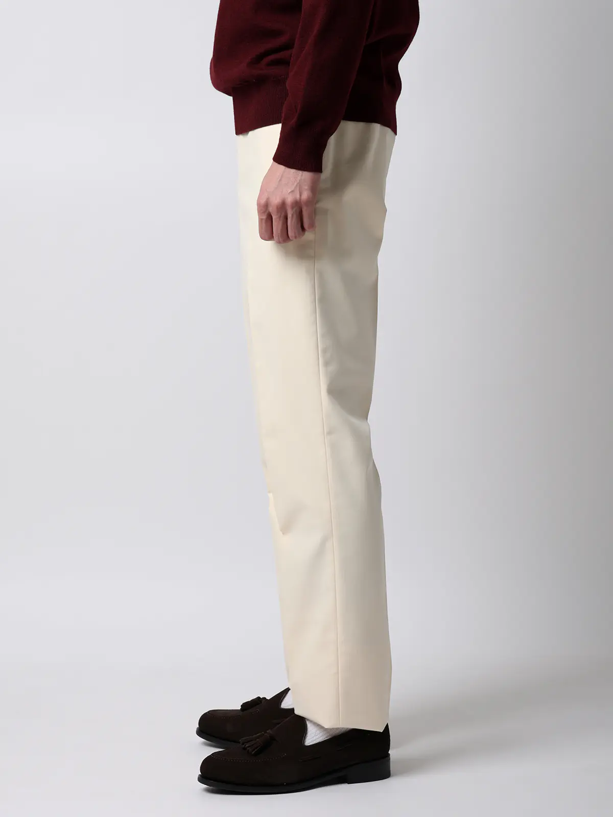 テーパードパンツ／ウォッシャブル／コットンライクストレッチ／ダブルピーチスキン／無地／IN05 オフホワイト S