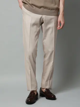 春夏／テーパードパンツ