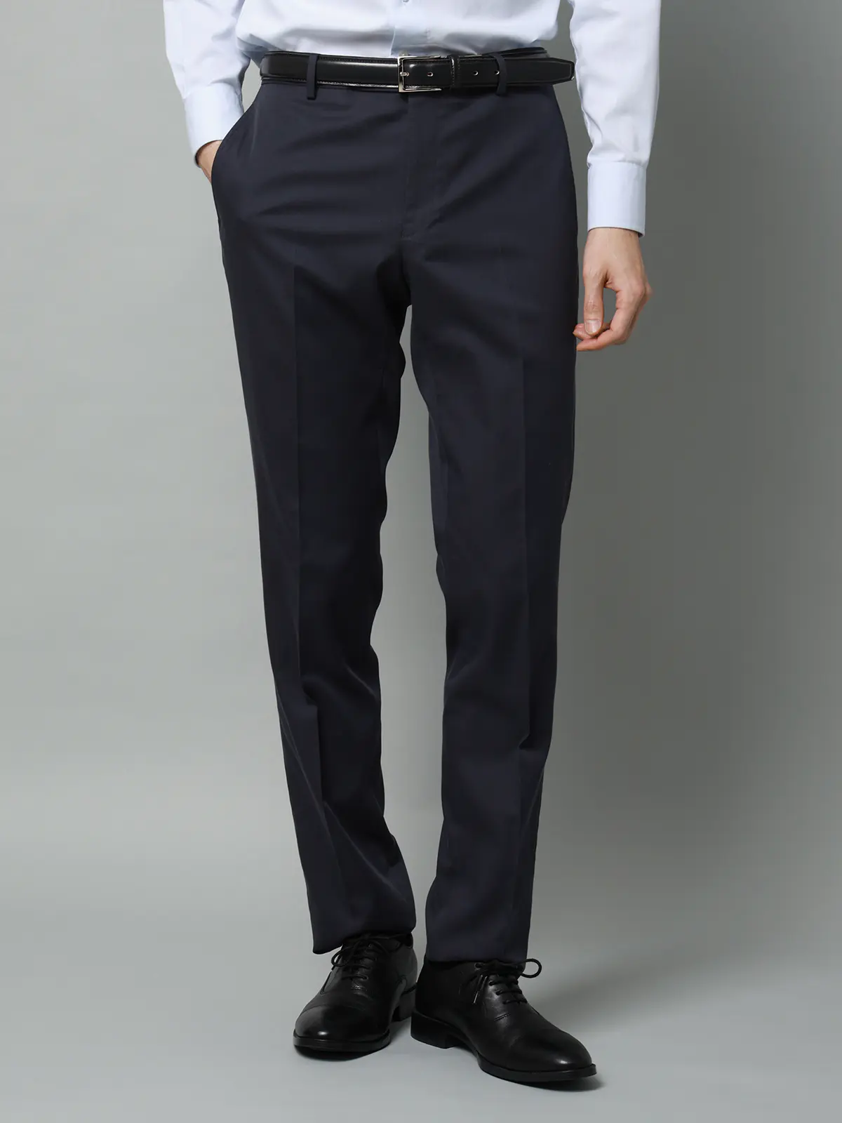 テーパードパンツ／ウォッシャブル／ストレッチ／接触冷感／COOL MOTION／無地／IN05 ネイビー SS