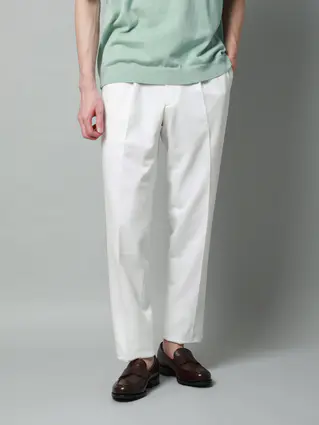 春夏／タックテーパードパンツ