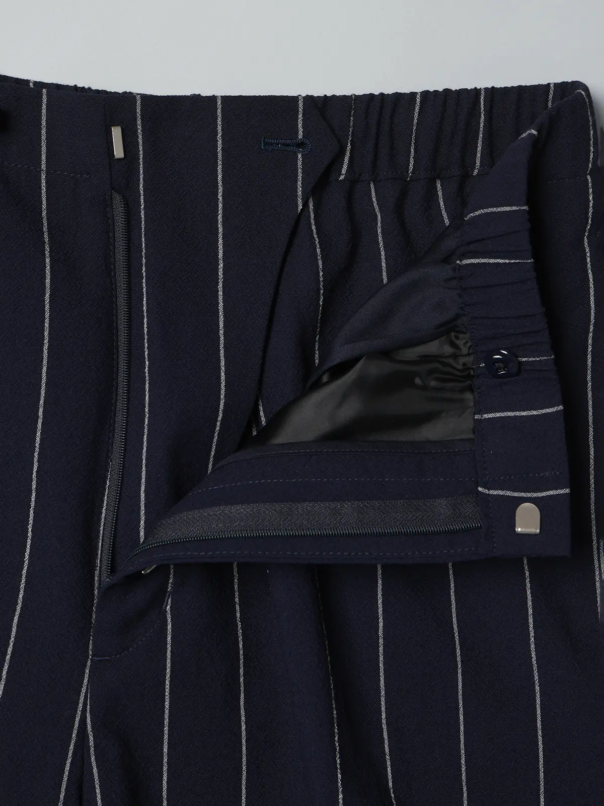 GOOVI／イージーパンツ／ウールブレンドサッカー／ワイドストライプ ネイビー 1