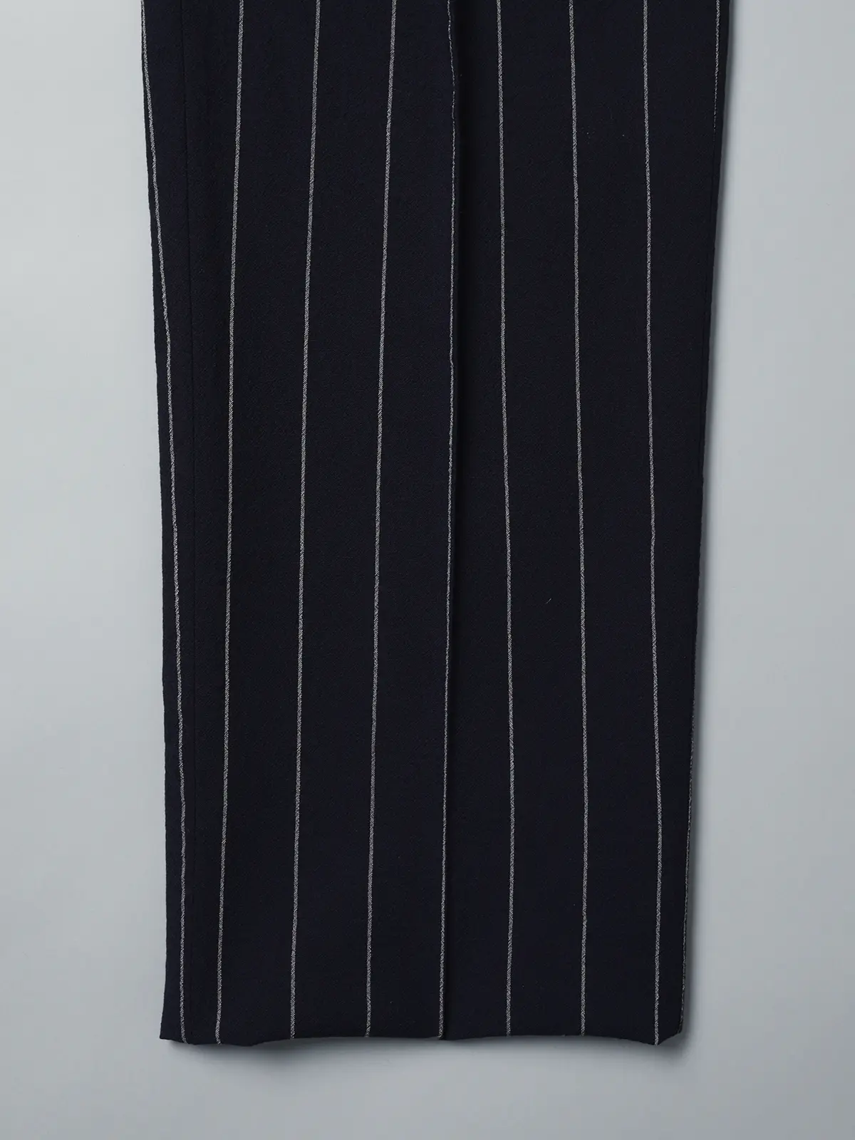 GOOVI／イージーパンツ／ウールブレンドサッカー／ワイドストライプ ネイビー 1