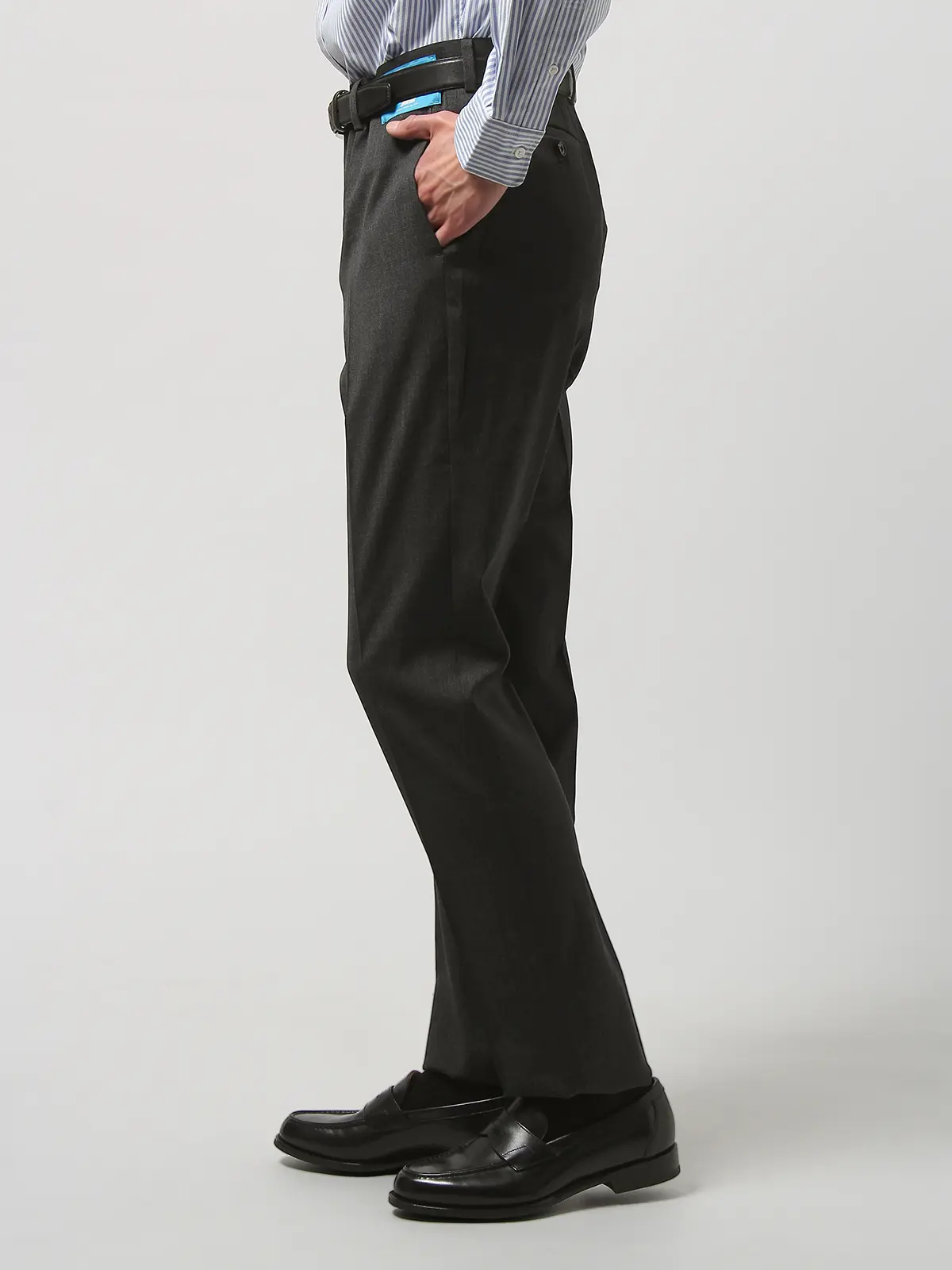 【訳アリ商品】テーパードパンツ/CANONICO/ストレッチ /ウールトロピカル/無地/IN05 チャコール 4L