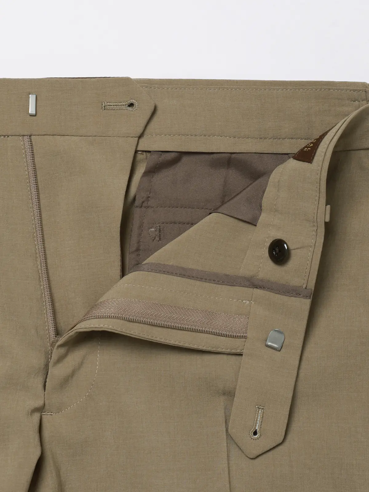 テーパードパンツ／ウォッシャブル／ストレッチ／接触冷感／リネンライクポリエステル／無地／TM02-S ベージュ S