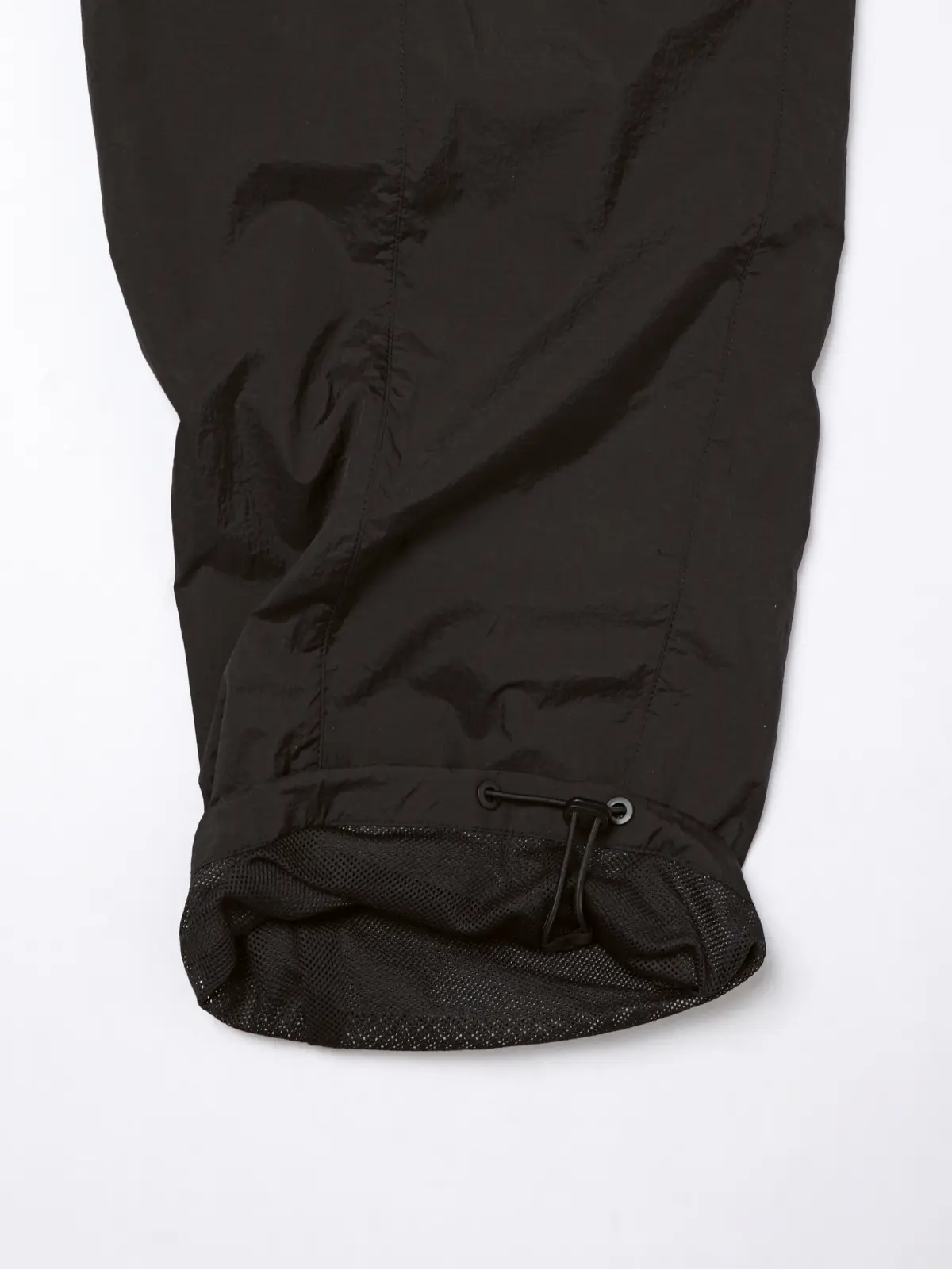 FLAT／イージーパンツ／ウォッシャブル／UVカット／軽量／ナイロンワッシャー／無地／裾上げ済み ブラック M