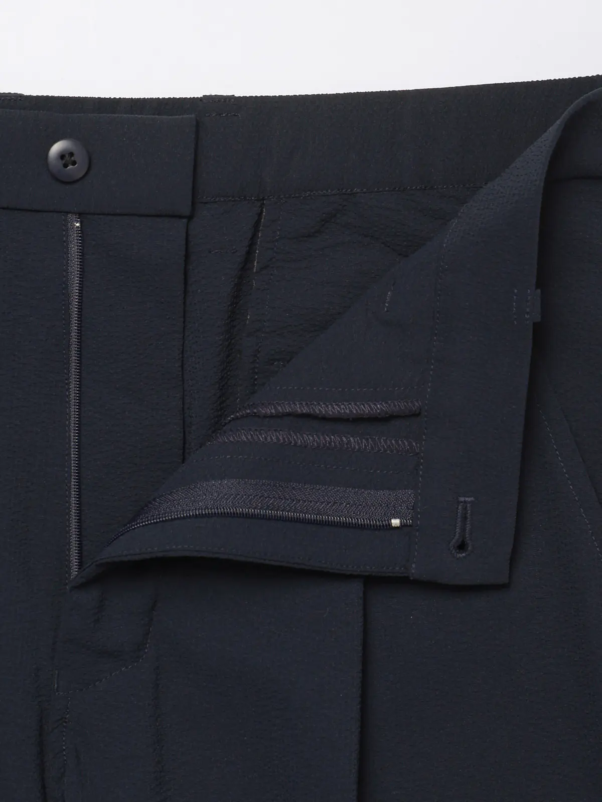 FLAT/タックハーフパンツ/ウォッシャブル/ストレッチ/ドライシアサッカー/無地/裾上げ済み ネイビー M