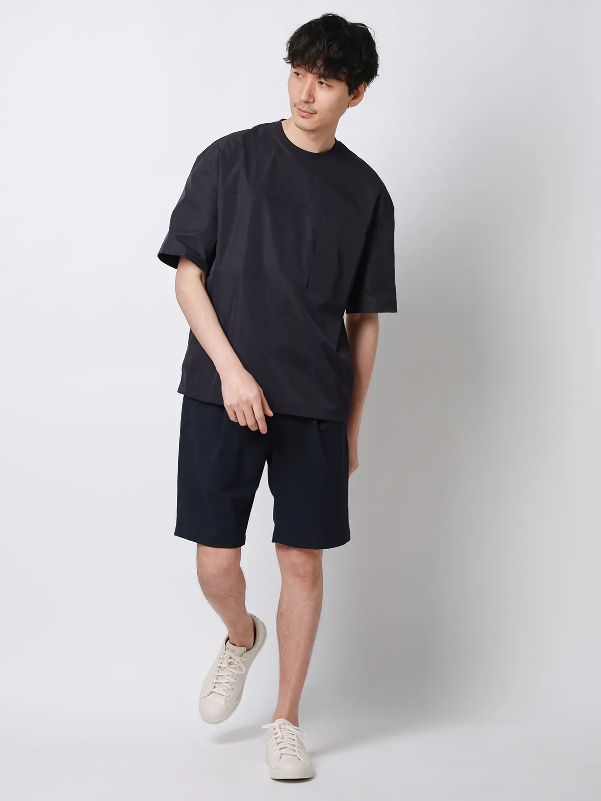 FLAT/タックハーフパンツ/ウォッシャブル/ストレッチ/ドライシアサッカー/無地/裾上げ済み ネイビー M