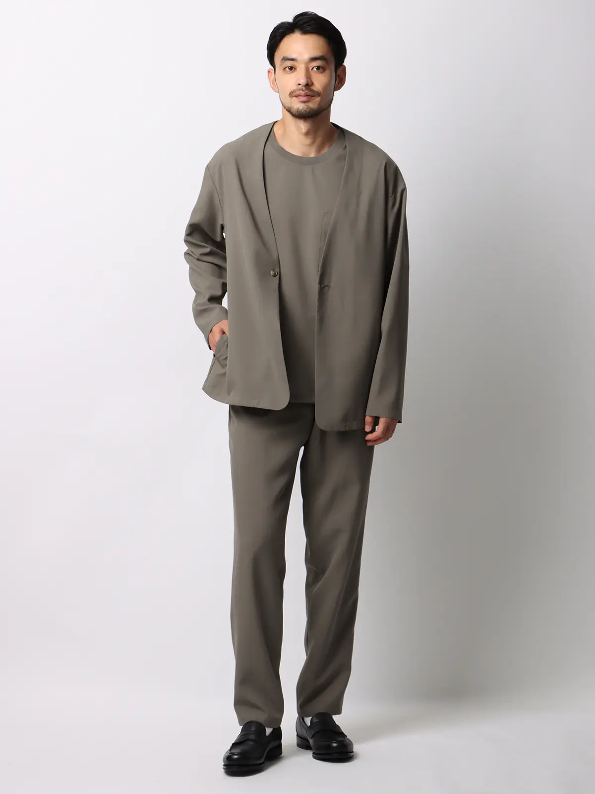 オフィパック/タックテーパードパンツ/ストレッチ/吸水速乾/ウールライクトロピカル/裾上げ済み ベージュ S