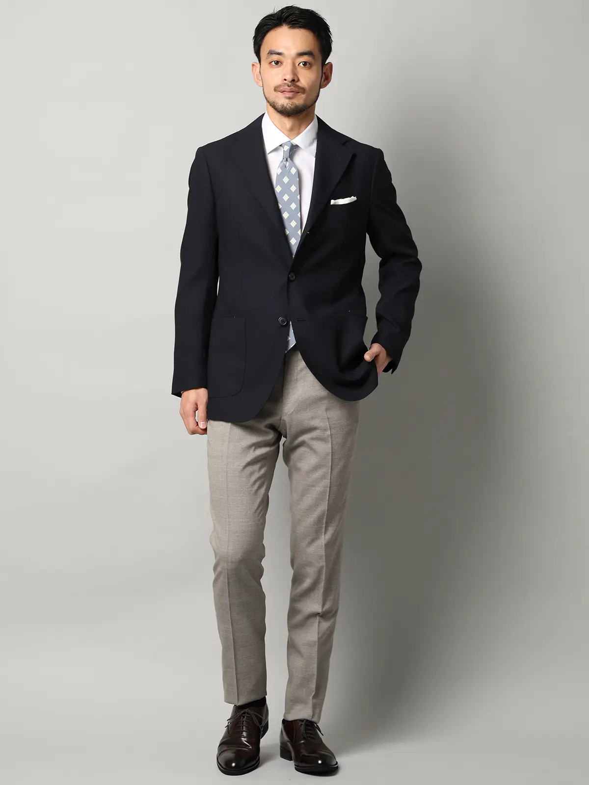 ジャケット／ウォッシャブル／ウールポリエステル／無地／TR27 ネイビー 体型（DROP):普通　6DROP(A体),身長:160cm