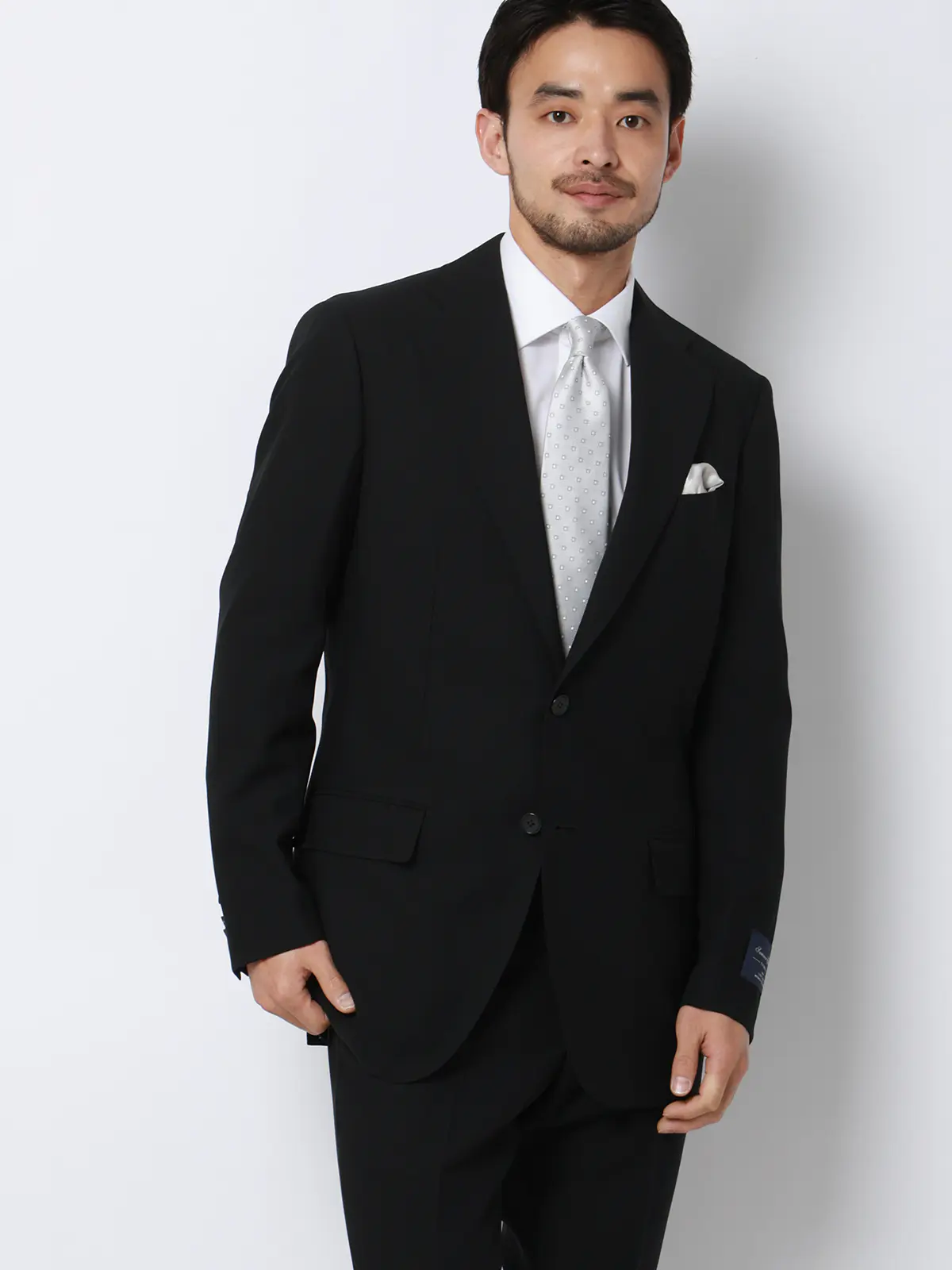 スーツ／サマーフォーマル／接触冷感／2つボタン／無地／TR29 ブラック 体型（DROP):スリム　8DROP(YA体),身長:160cm