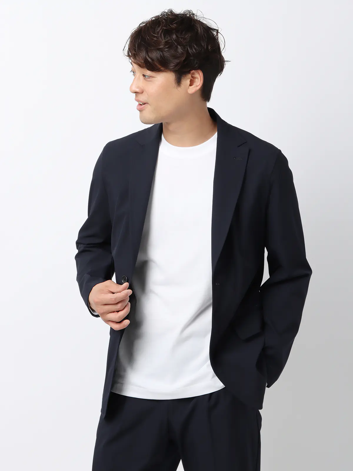 WEB限定／PERFORMANCE SUIT／ジャケット＆パンツ＆ロンTセットアップ／裾上げ済み ネイビー WideLL