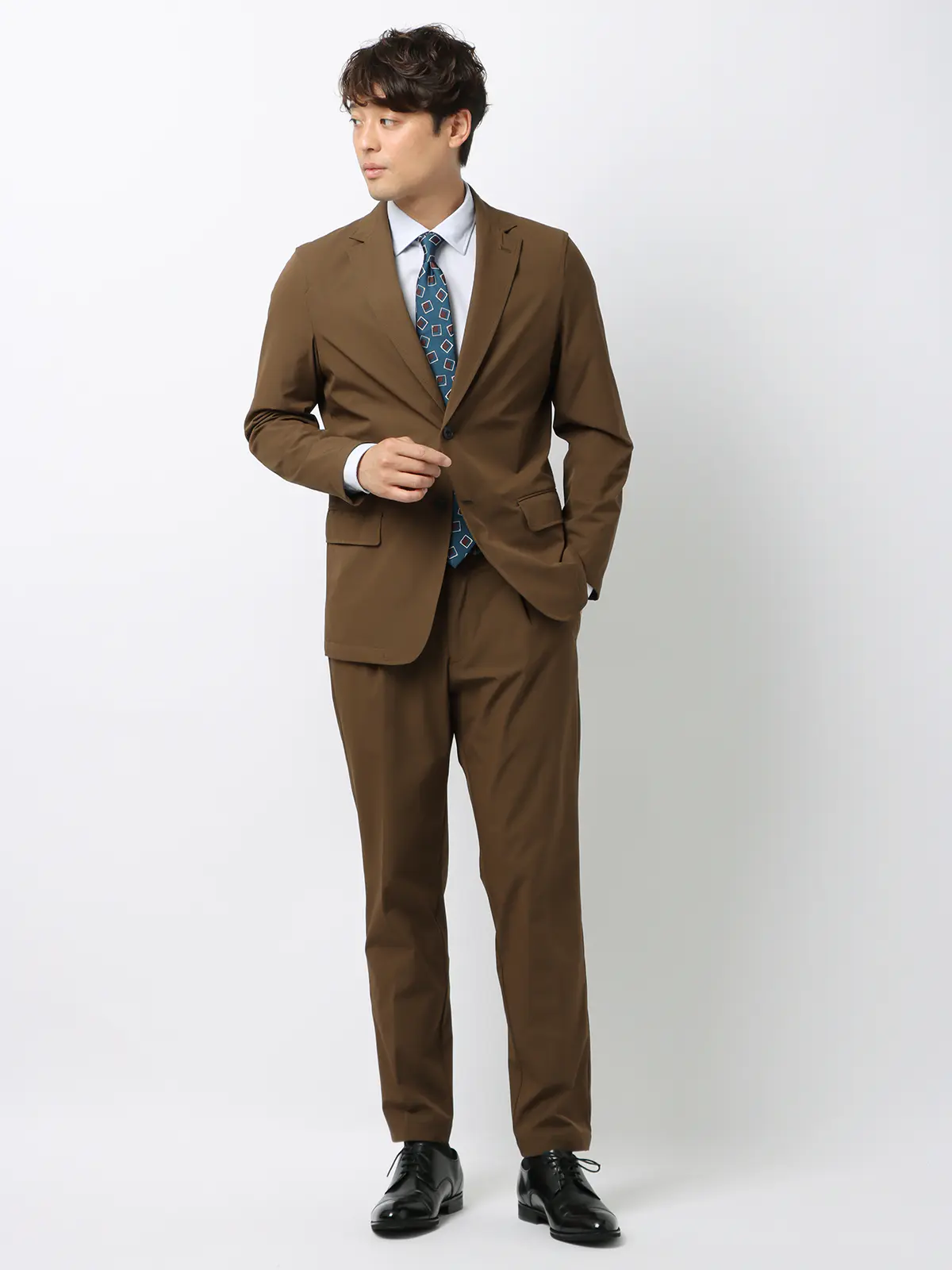 WEB限定／PERFORMANCE SUIT／ジャケット＆パンツ＆ロンTセットアップ／裾上げ済み ブラウン WideLL