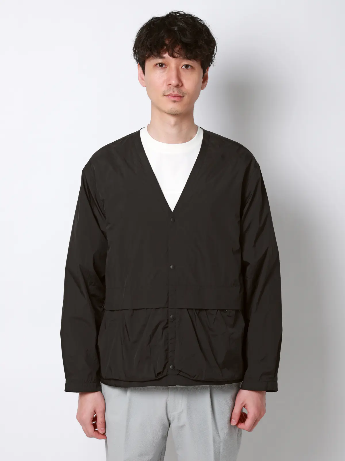 FLAT/Vカラーアウター/ウォッシャブル/UVカット/軽量/ナイロンワッシャー/無地 ブラック M