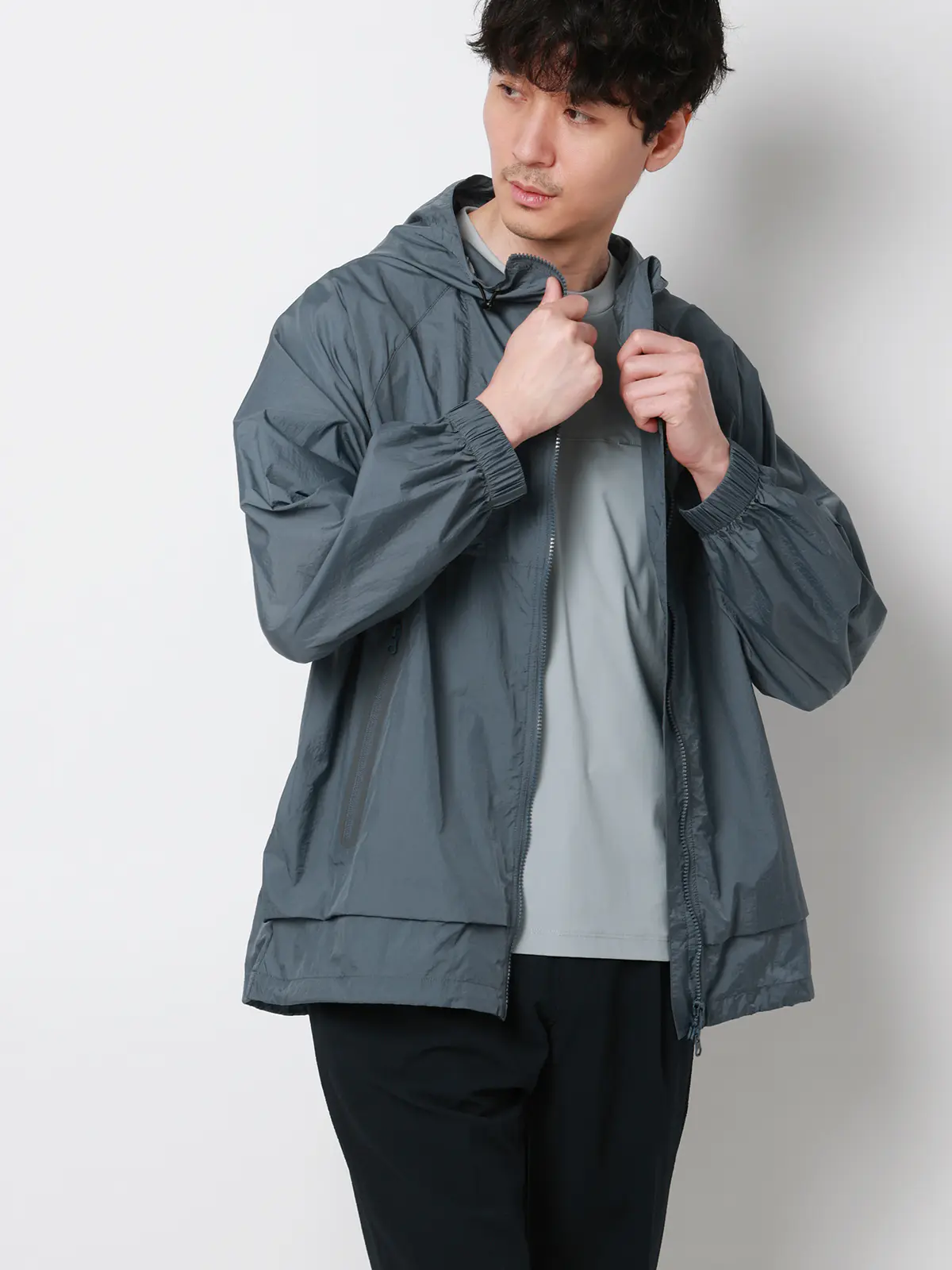 FLAT／フードアウター／ウォッシャブル／UVカット／軽量／ナイロンワッシャー／無地 ブルー M