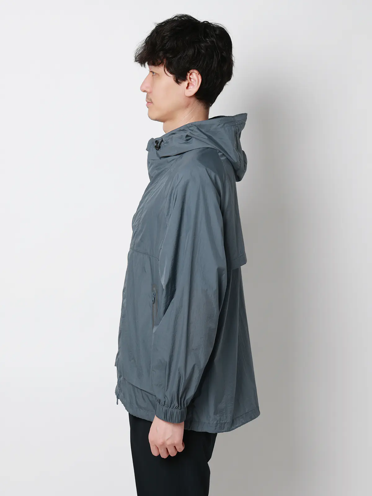 FLAT／フードアウター／ウォッシャブル／UVカット／軽量／ナイロンワッシャー／無地 ブルー M