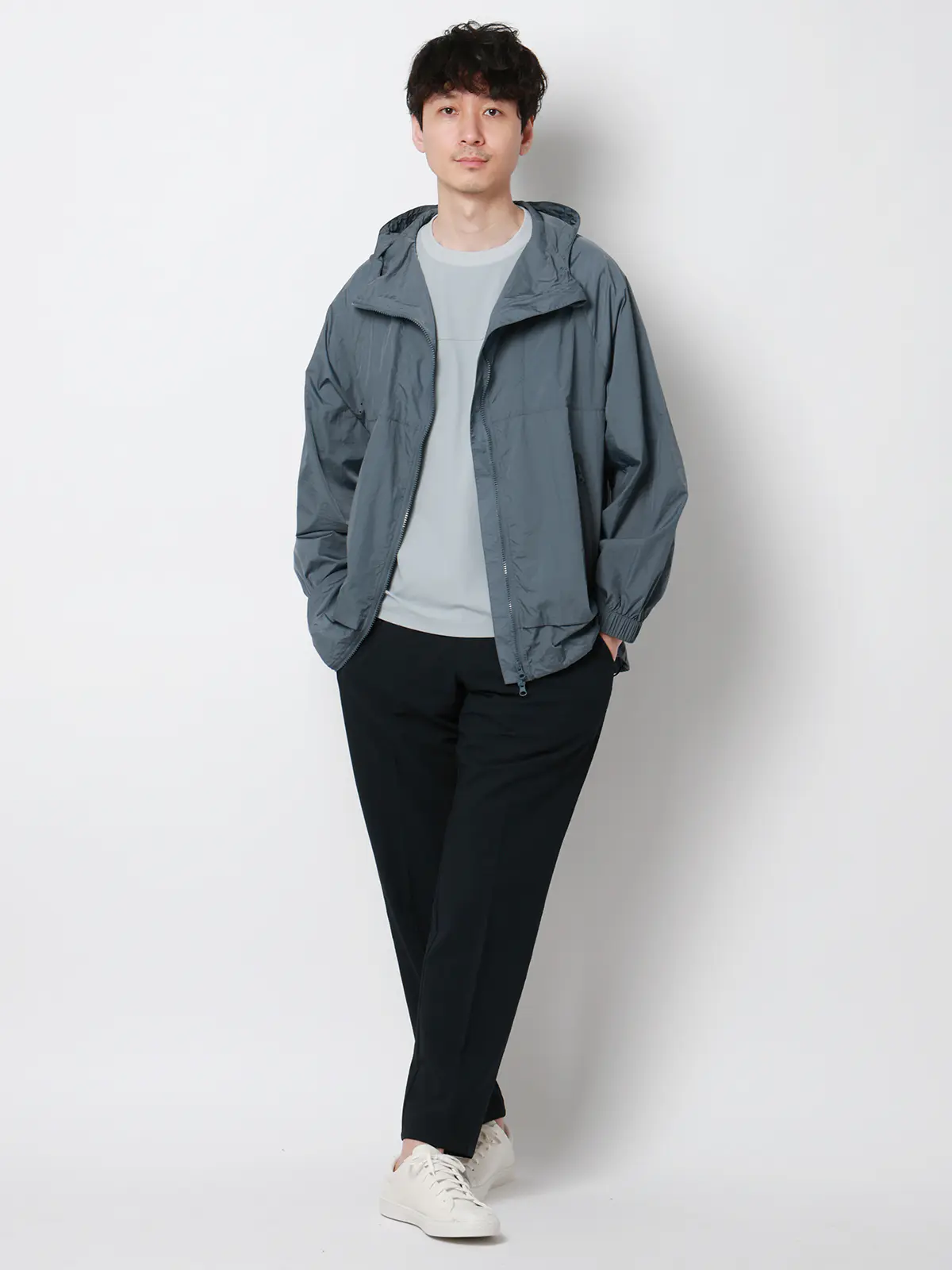 FLAT／フードアウター／ウォッシャブル／UVカット／軽量／ナイロンワッシャー／無地 ブルー M