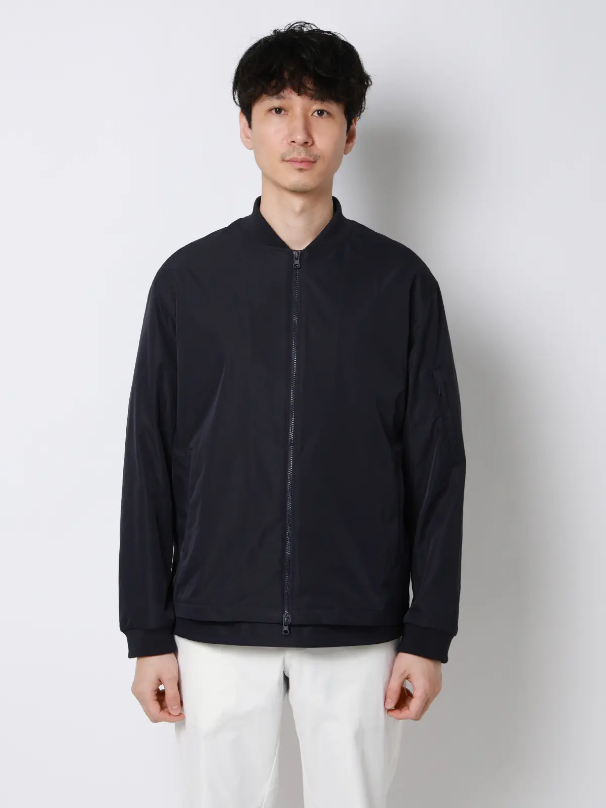 FLAT／アウター／MA-1／ウォッシャブル／ストレッチ／速乾／シルキーツイル／無地 ネイビー M