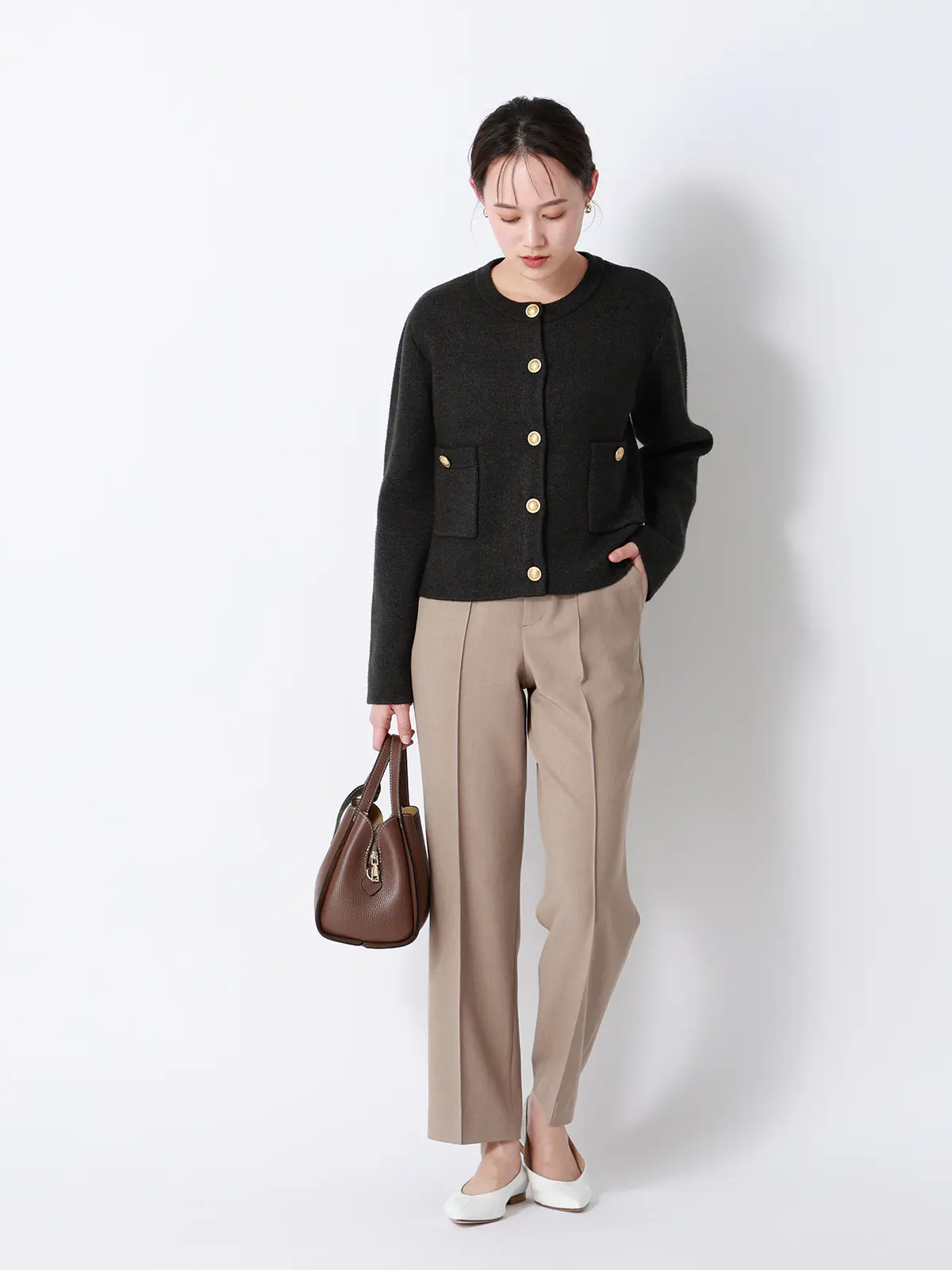 みんなのスーツ/ピンタックストレートパンツ/ウォッシャブル/PRESTIGE TECHNOLOGY ベージュ M