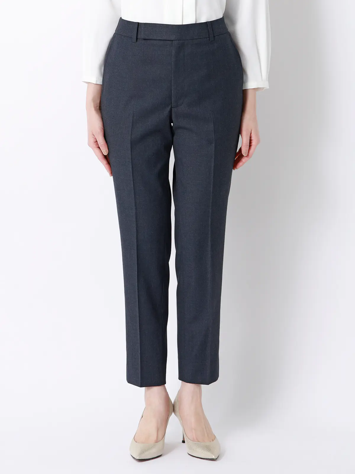 テーパードパンツ／Carreman／ウォッシャブル／接触冷感／デニムライクストレッチ／無地 ネイビー 36(7号）