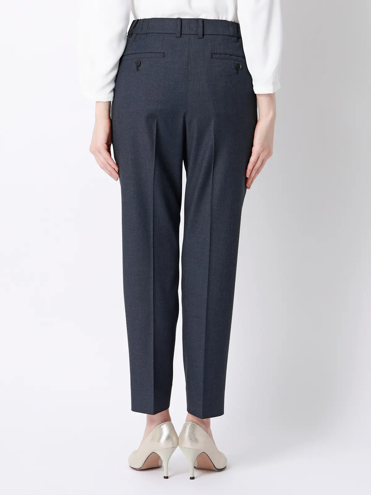 テーパードパンツ／Carreman／ウォッシャブル／接触冷感／デニムライクストレッチ／無地 ネイビー 36(7号）