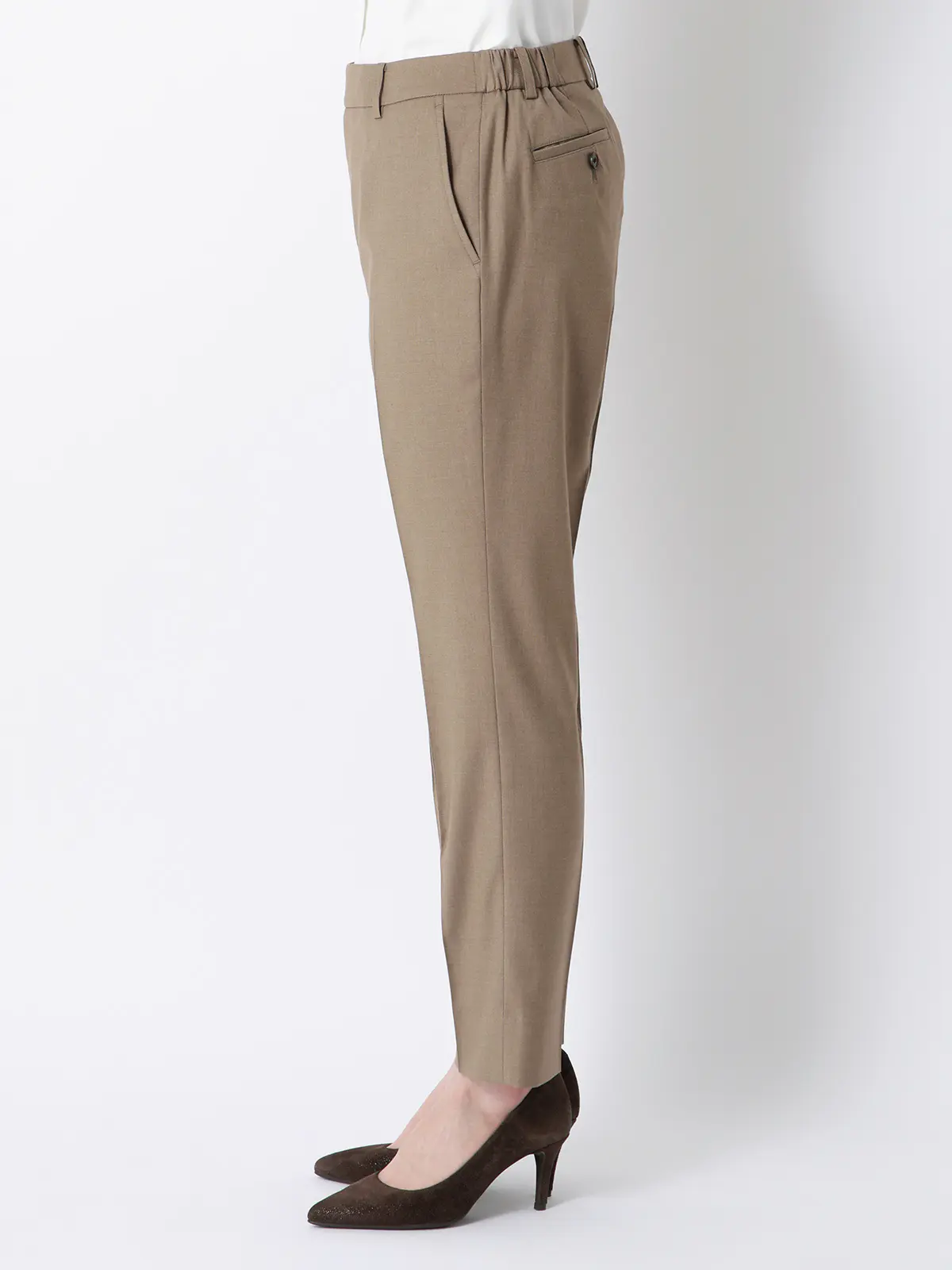 テーパードパンツ／Carreman／ウォッシャブル／接触冷感／TRストレッチ／無地 ベージュ 36(7号）