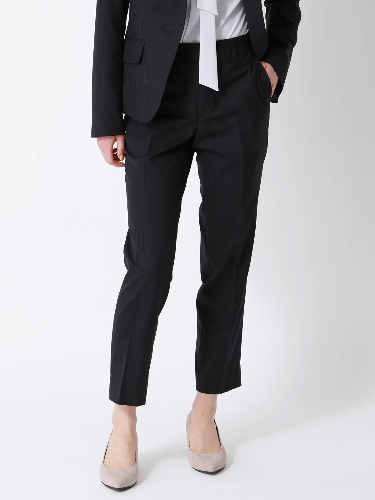 テーパードパンツ／ウォッシャブル／ストレッチ／ウールブレンド／シャドーストライプ ネイビー 34(5号）