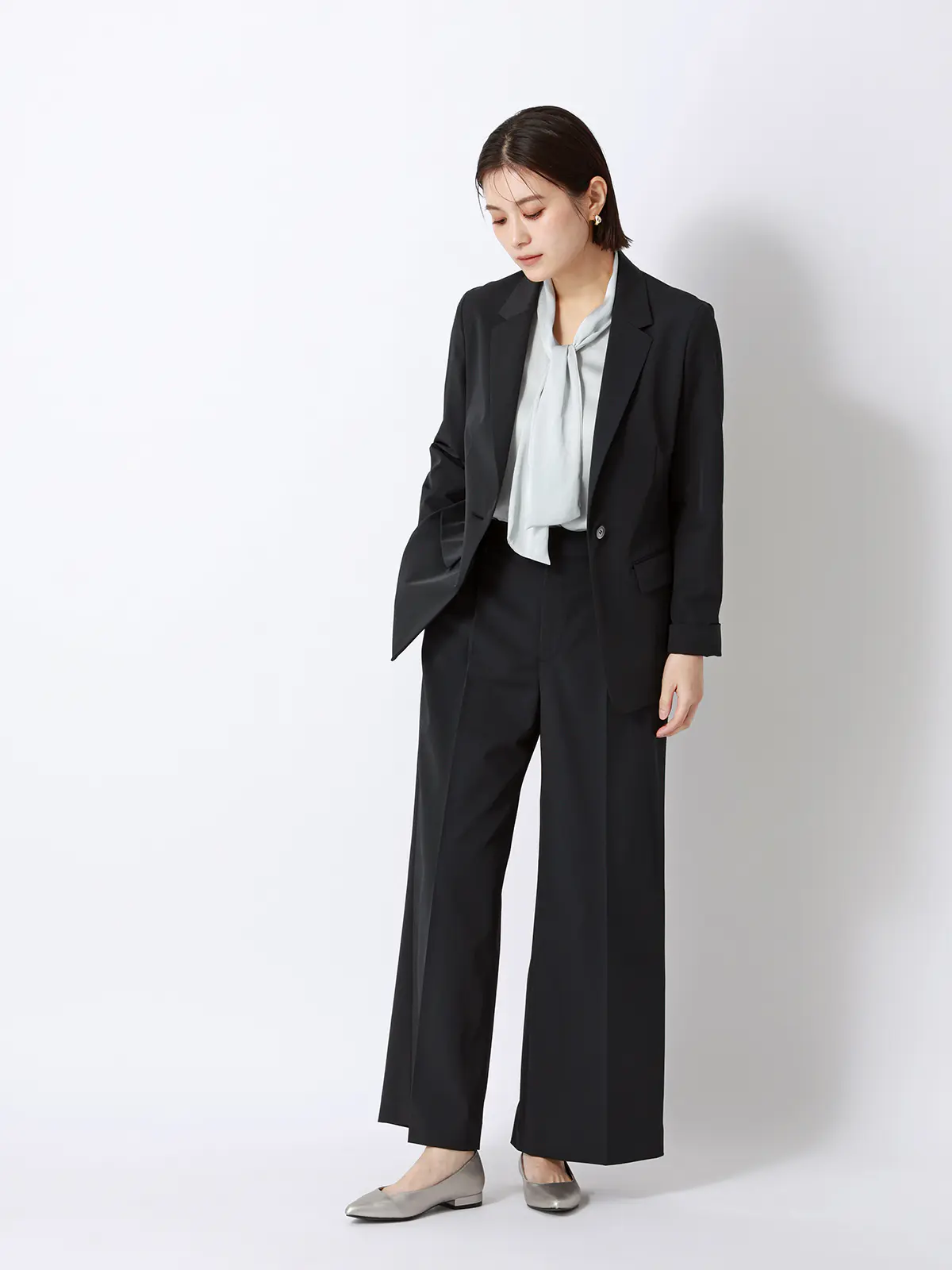 タックワイドパンツ／ウォッシャブル／UVカット／ストレッチツイル／無地 ブラック 36(7号）