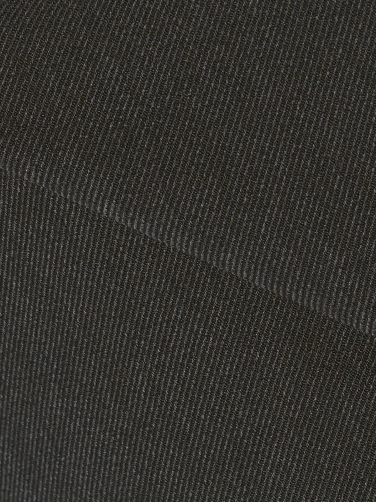 タックテーパードパンツ／ウォッシャブル／ストレッチ／シャンブレーツイル／無地／anysy グレー 42(13号）