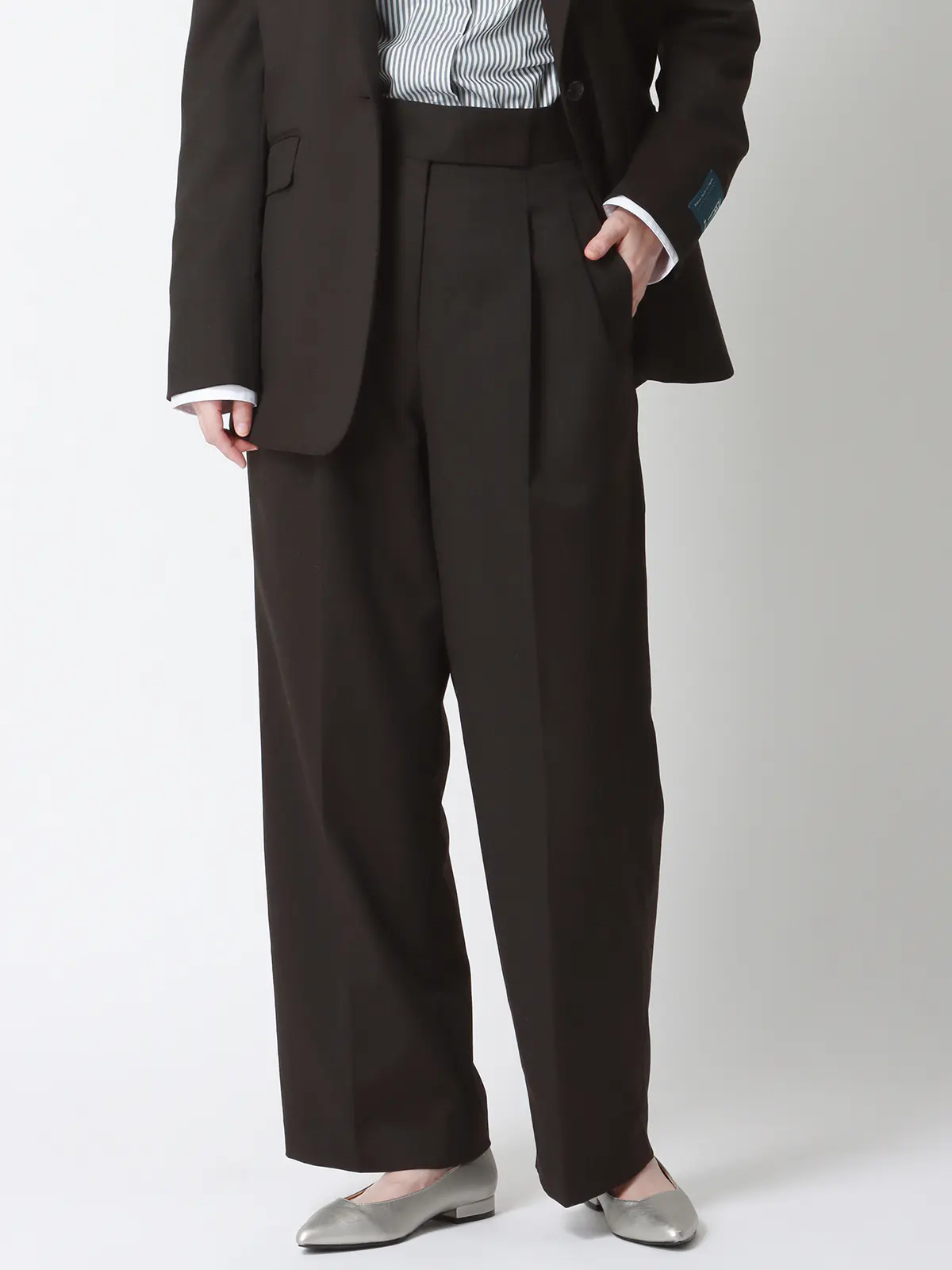 WEAR SHiFT/タックワイドパンツ/尾州/リサイクルウールブレンド/無地 ブラウン 36(7号)