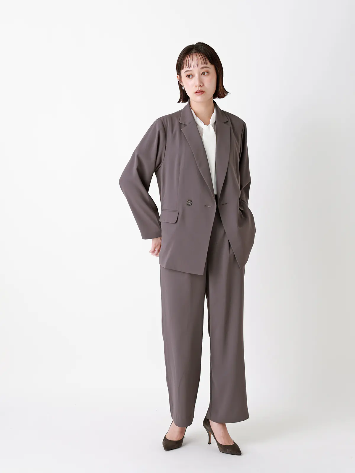 タックワイドパンツ/ウォッシャブル/パウダリーストレッチ/接触冷感/無地/anysy モカ 36(7号)