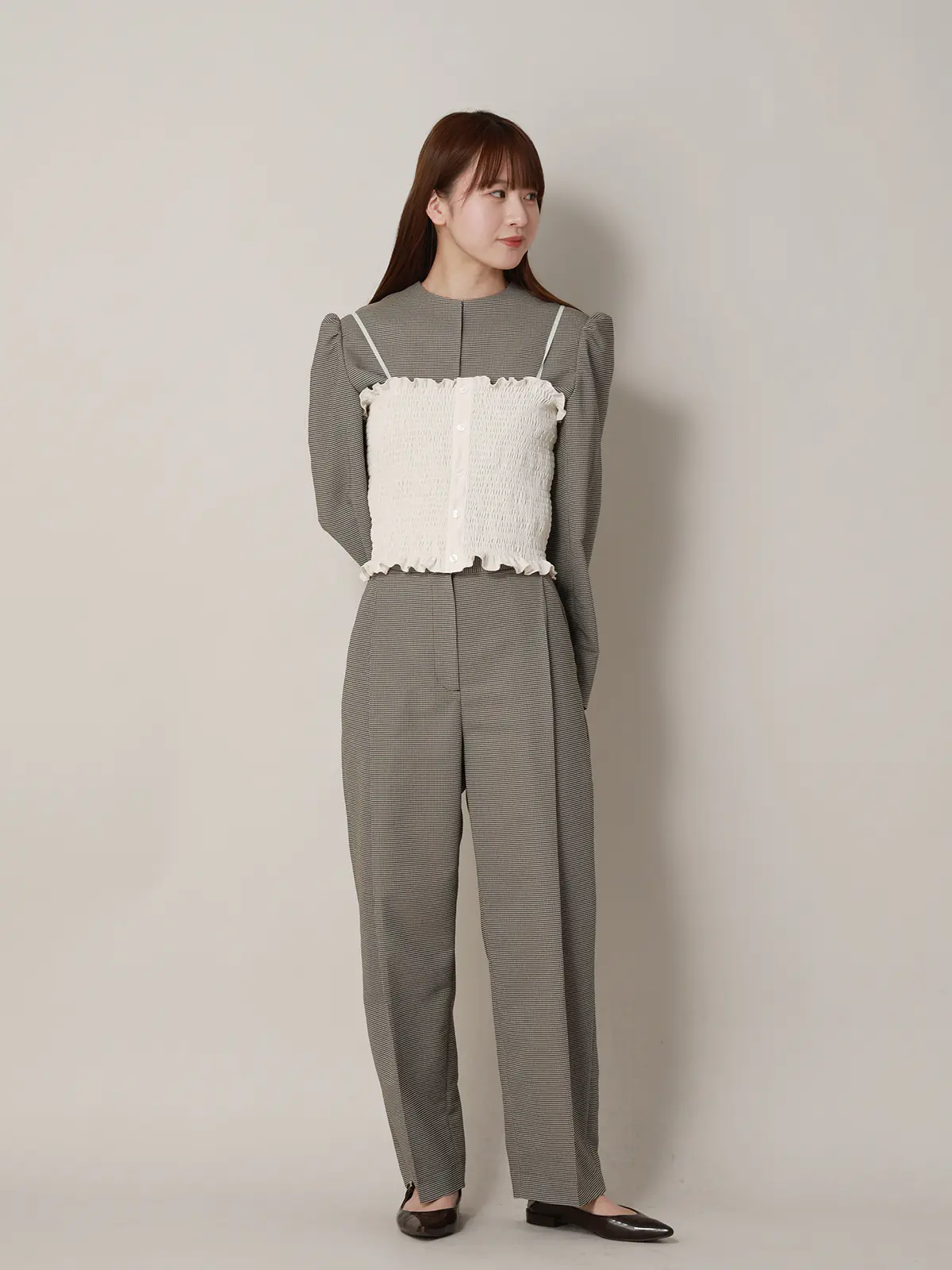 【2／23　23:59までWEB先行販売中】CIS.／タックテーパードパンツ／ハウンドトゥース ベージュ 34(5号）