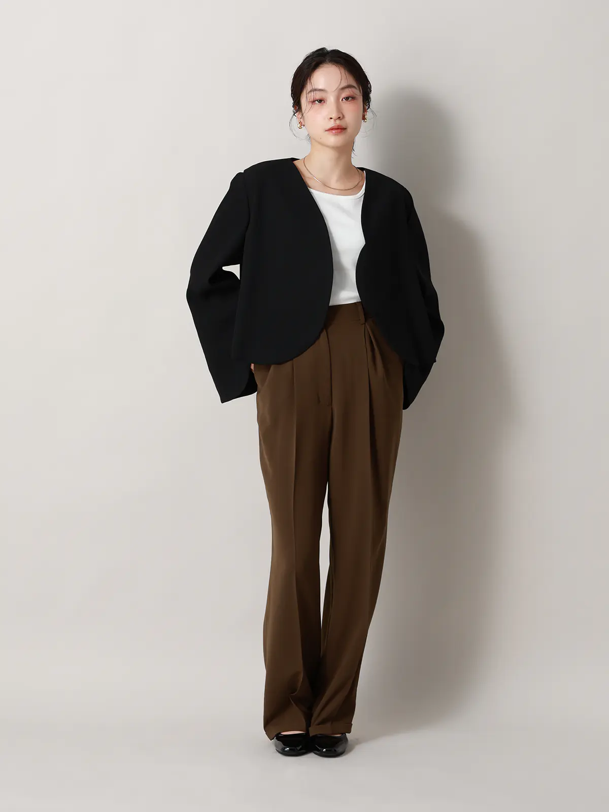 【2／23　23:59までWEB先行販売中】CIS.／ストレートパンツ／無地 ブラウン 34(5号）