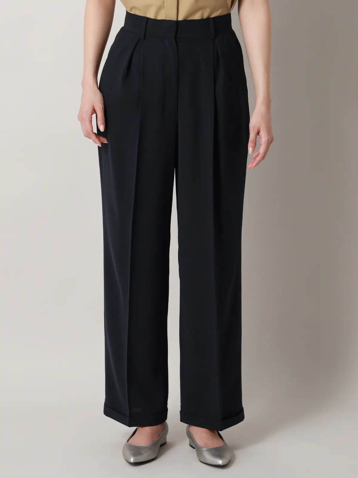 【2／23　23:59までWEB先行販売中】CIS.／ストレートパンツ／無地 ネイビー 34(5号）